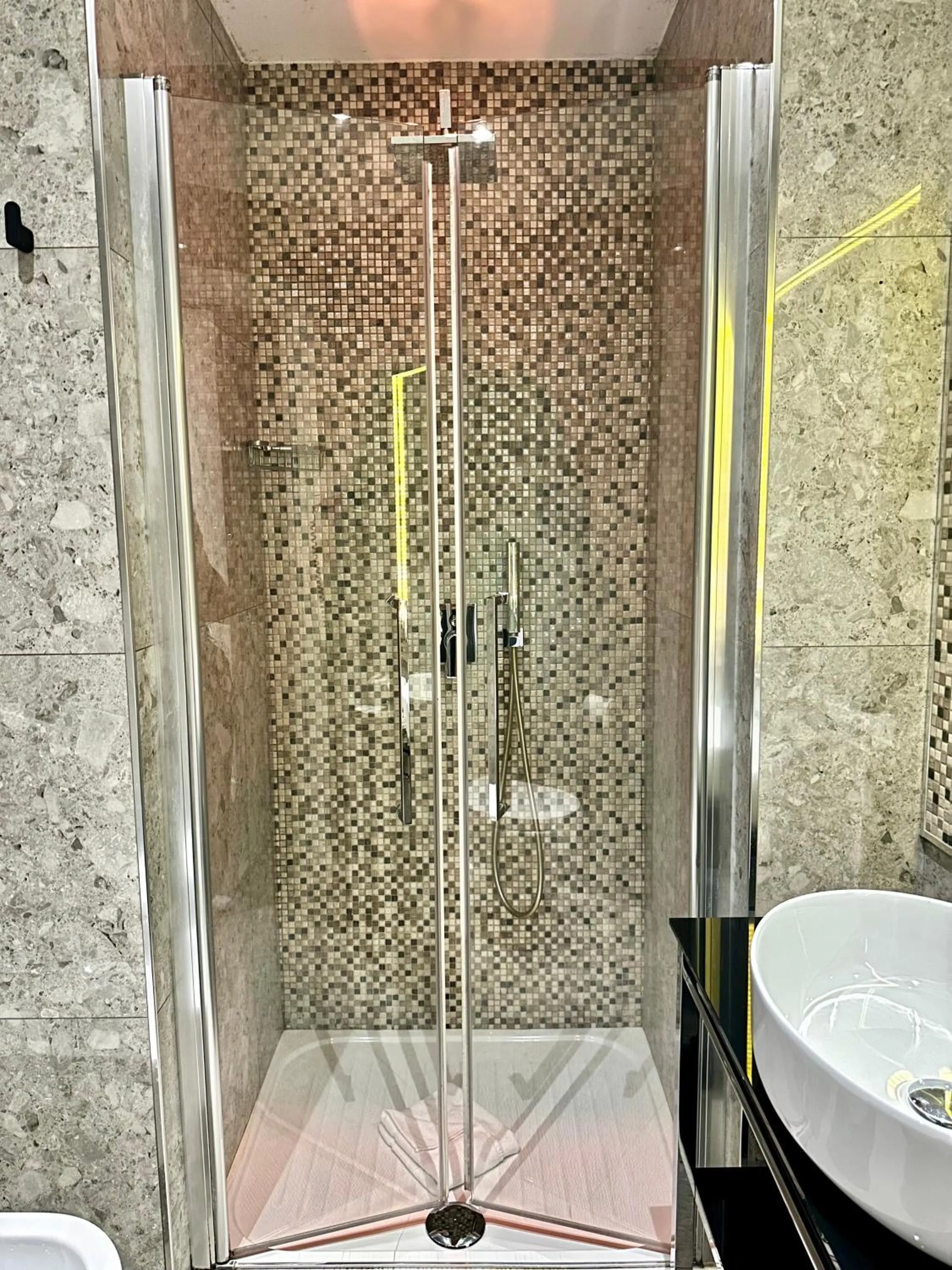 Bathroom in Vatican Relais Rome