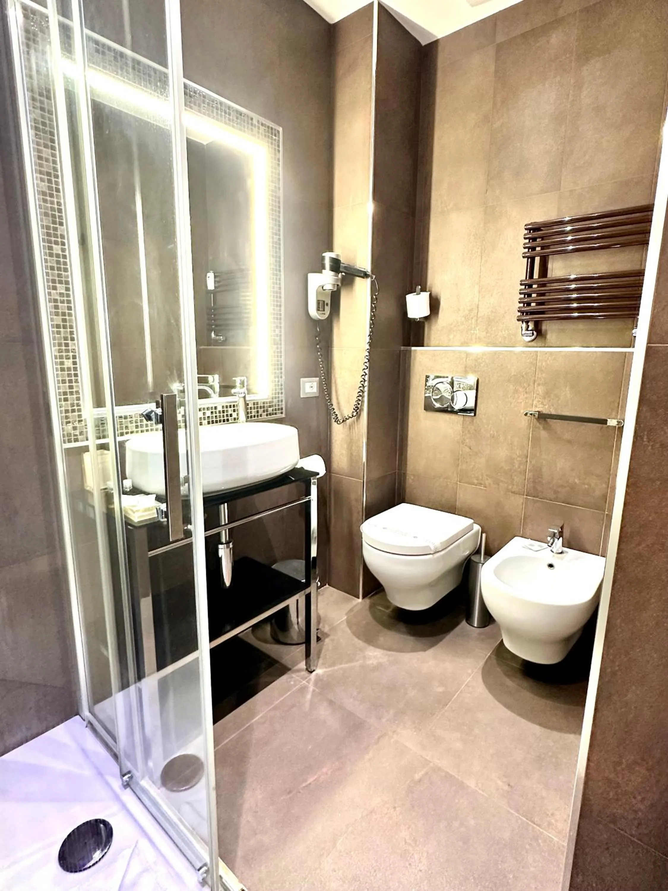 Bathroom in Vatican Relais Rome