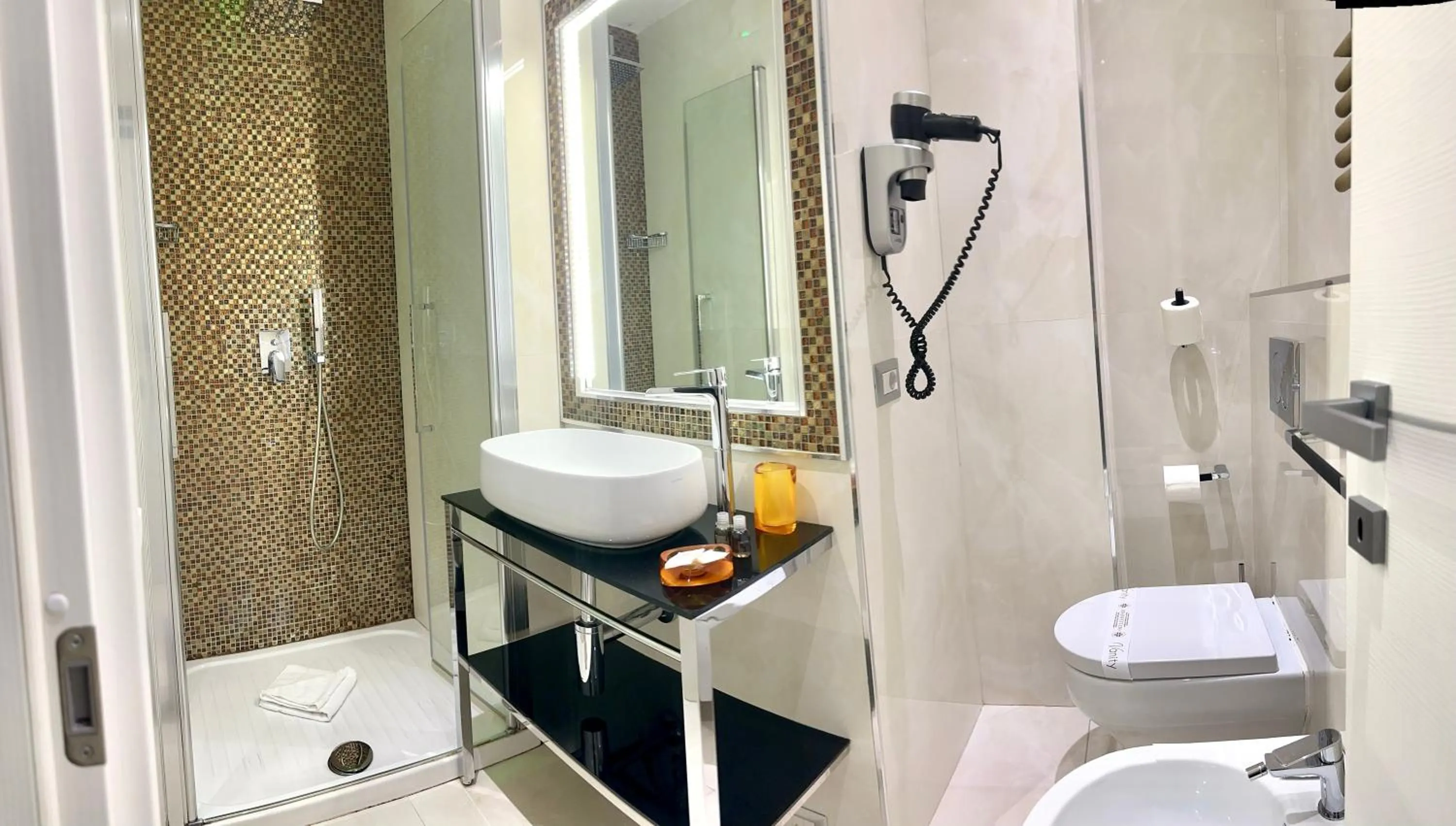 Bathroom in Vatican Relais Rome