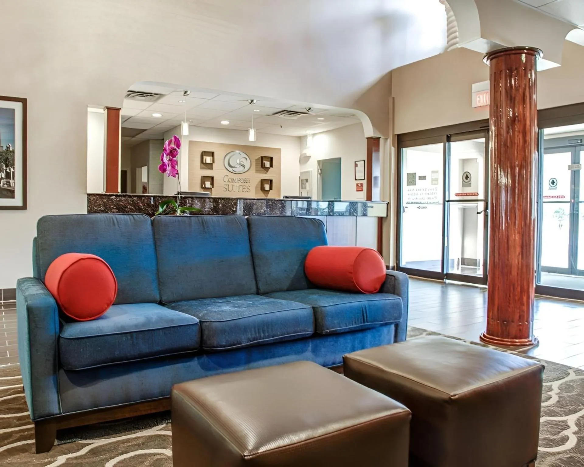Lobby or reception in Comfort Suites Lombard - Addison
