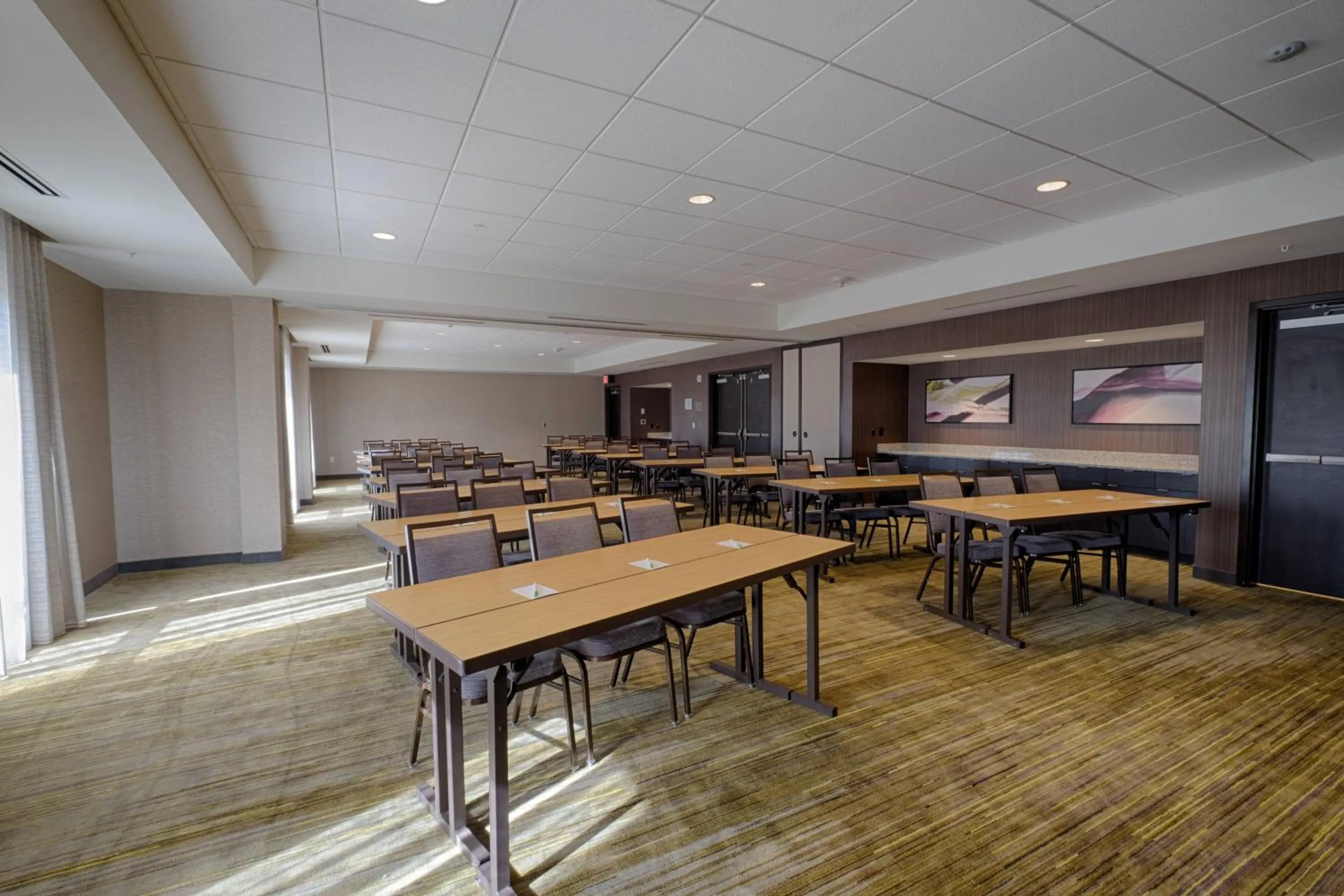 Meeting/conference room in Courtyard by Marriott Albany Clifton Park