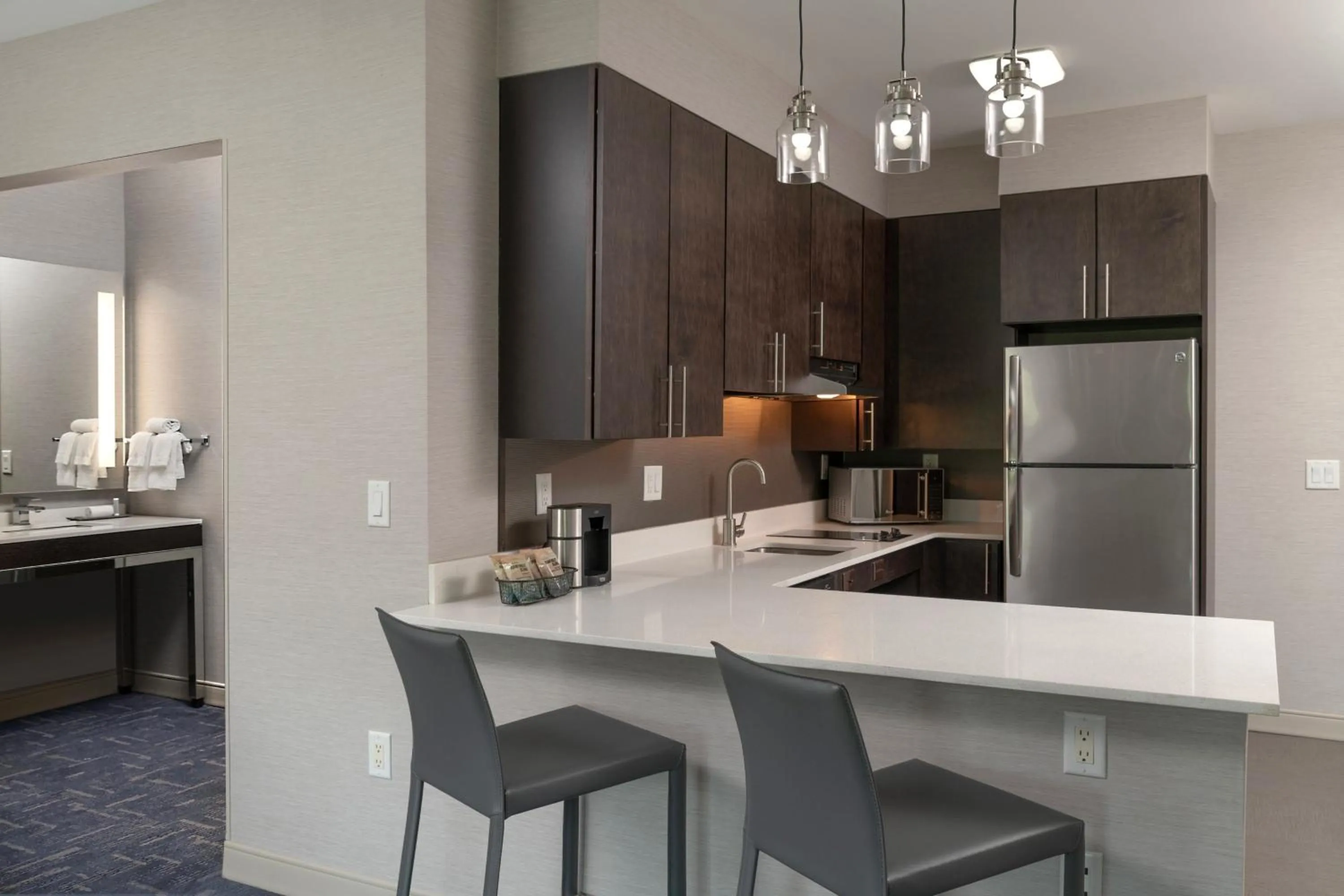 Kitchen or kitchenette in Residence Inn by Marriott Boston Concord