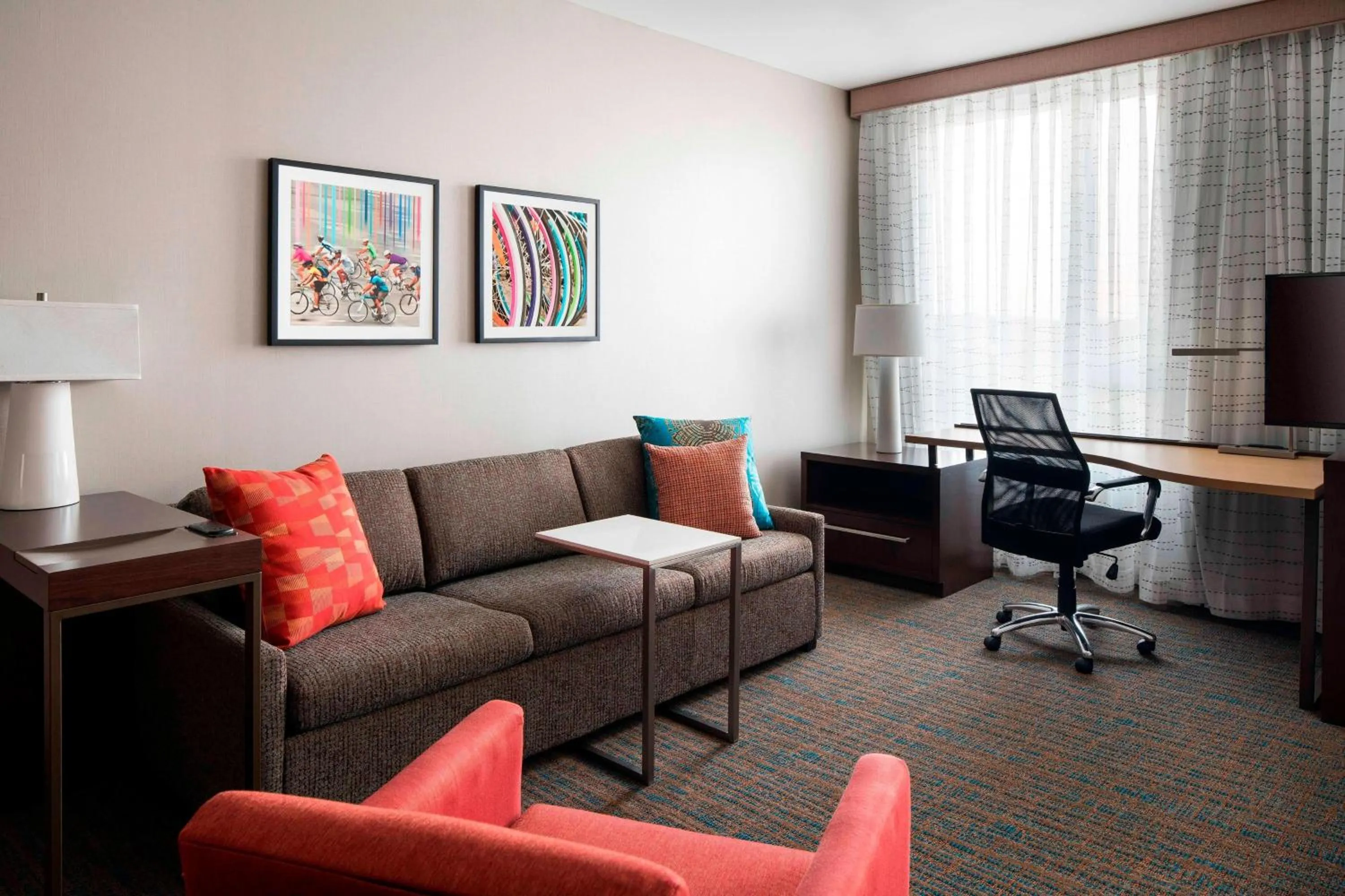 Living room in Residence Inn by Marriott Boston Watertown