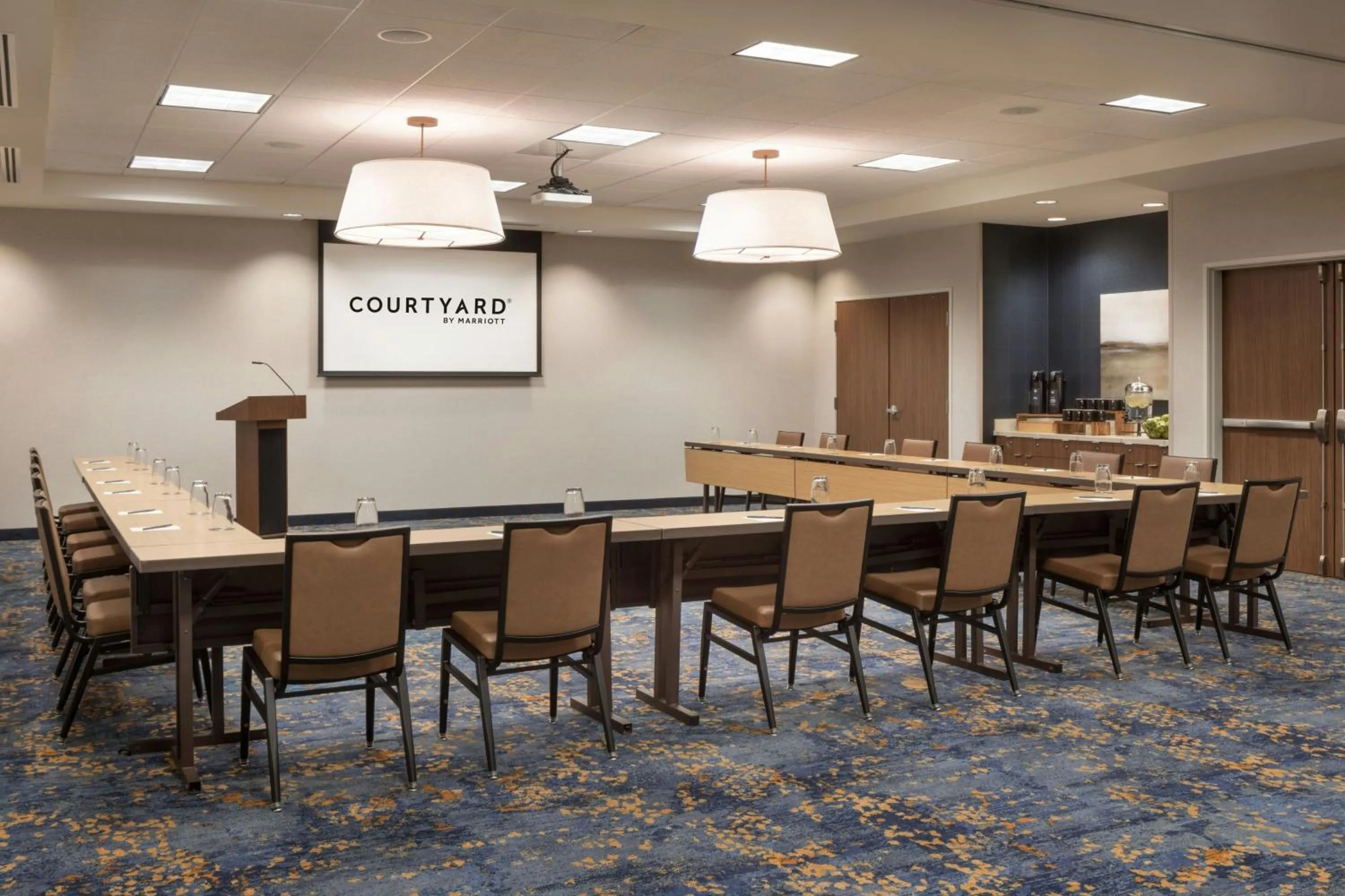 Meeting/conference room in Courtyard by Marriott Sedona