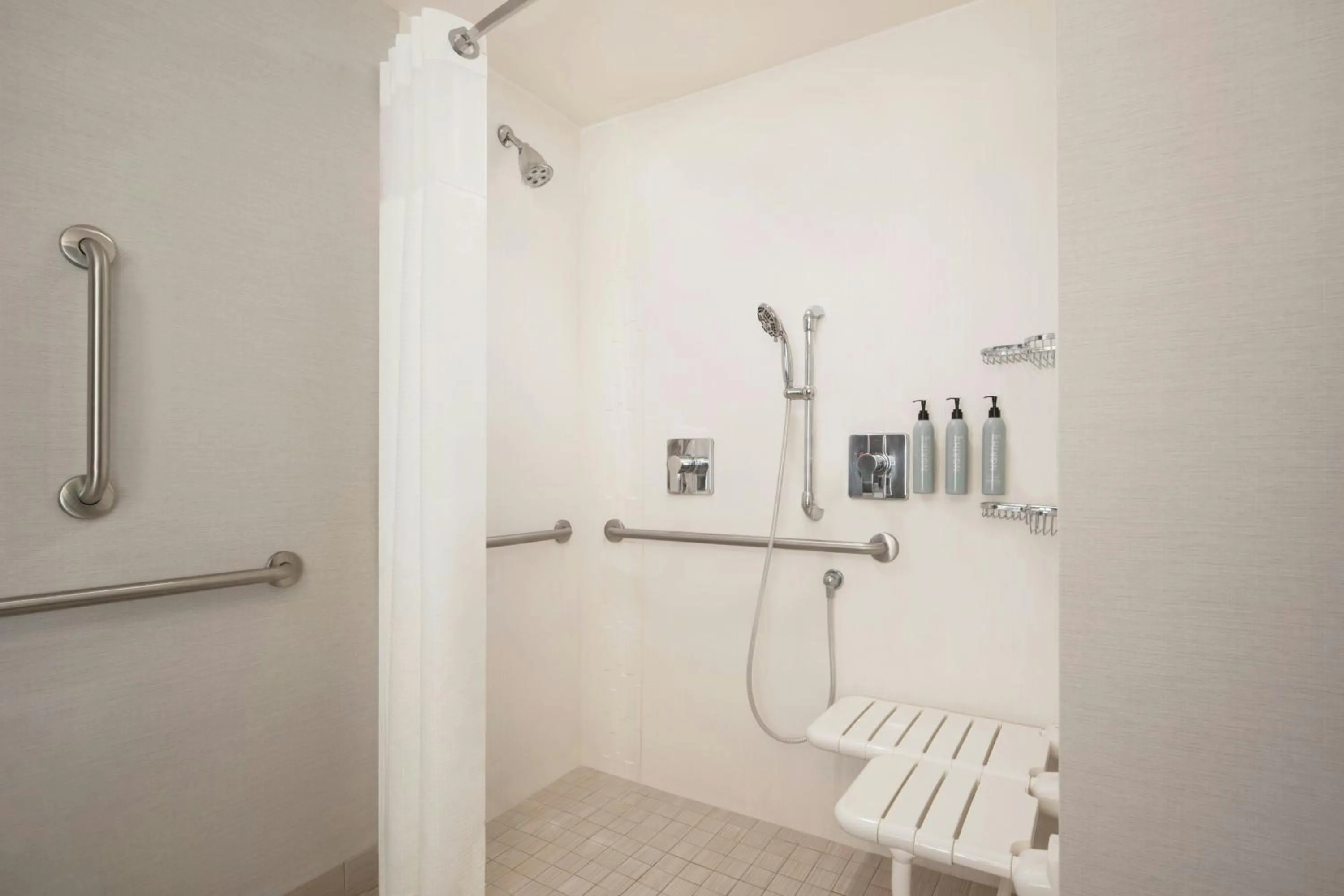 Bathroom in Courtyard by Marriott Sedona