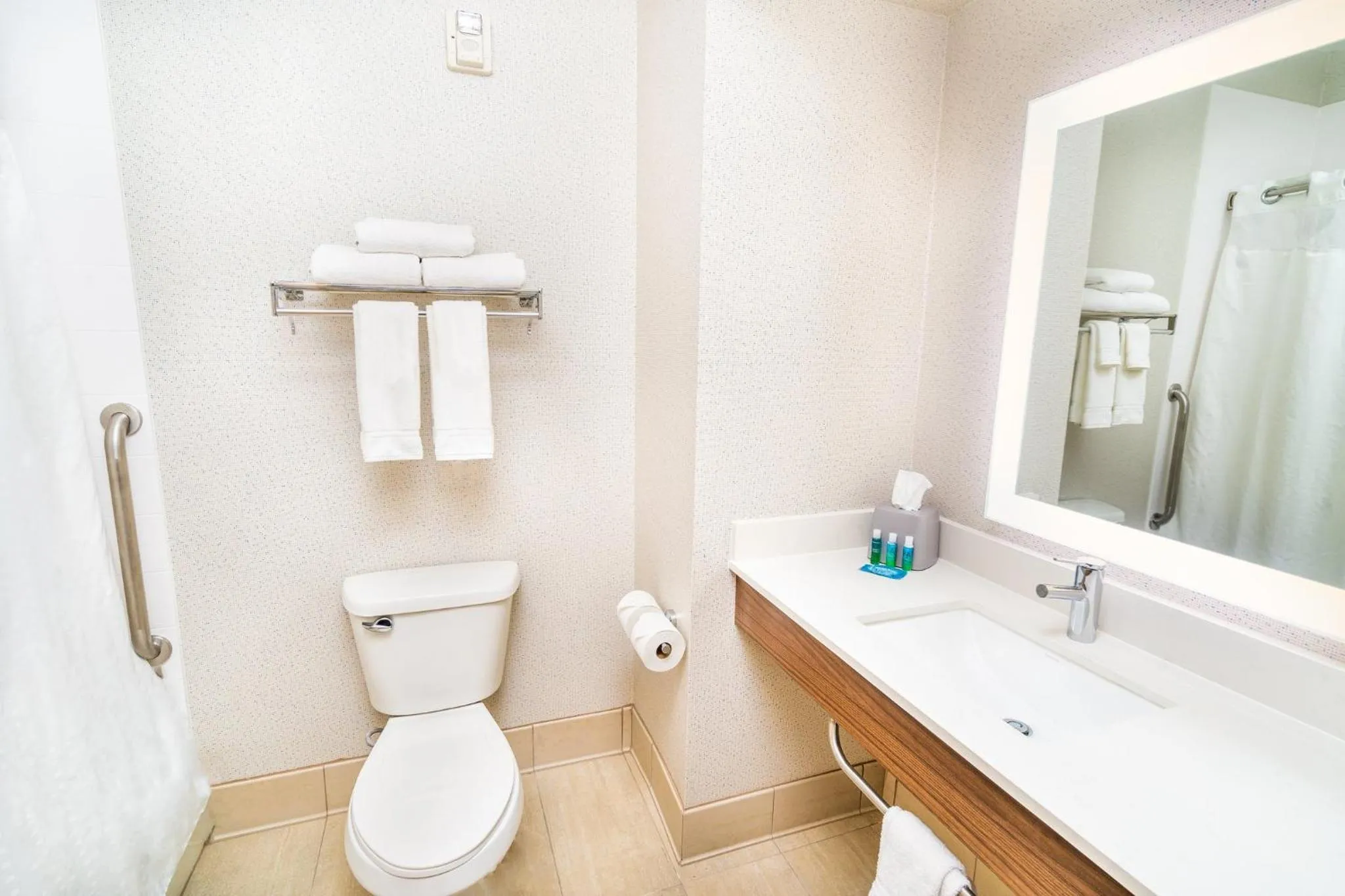 Bathroom in Holiday Inn Express & Suites Las Vegas SW Springvalley by IHG