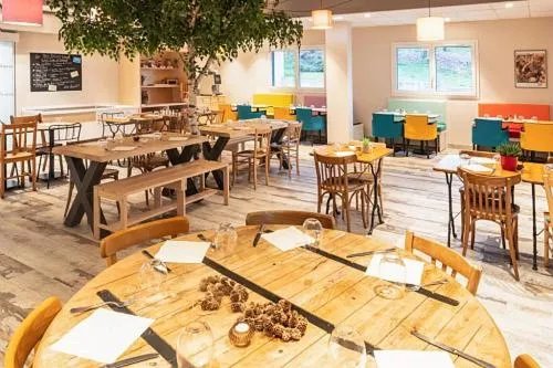 Restaurant/places to eat in greet Hotel Nancy Sud