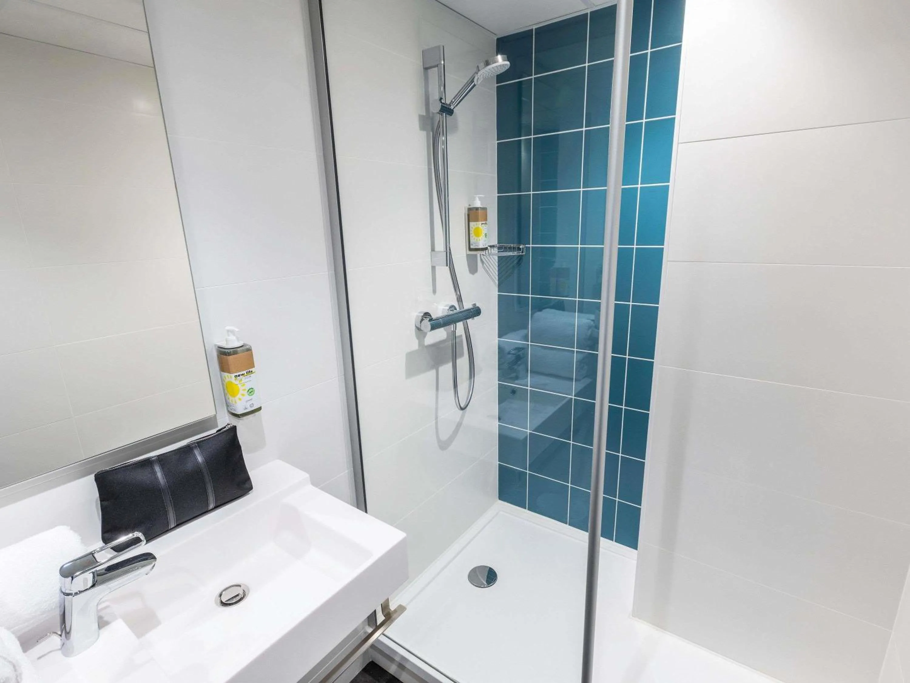 Property building in greet Hotel Nancy Sud