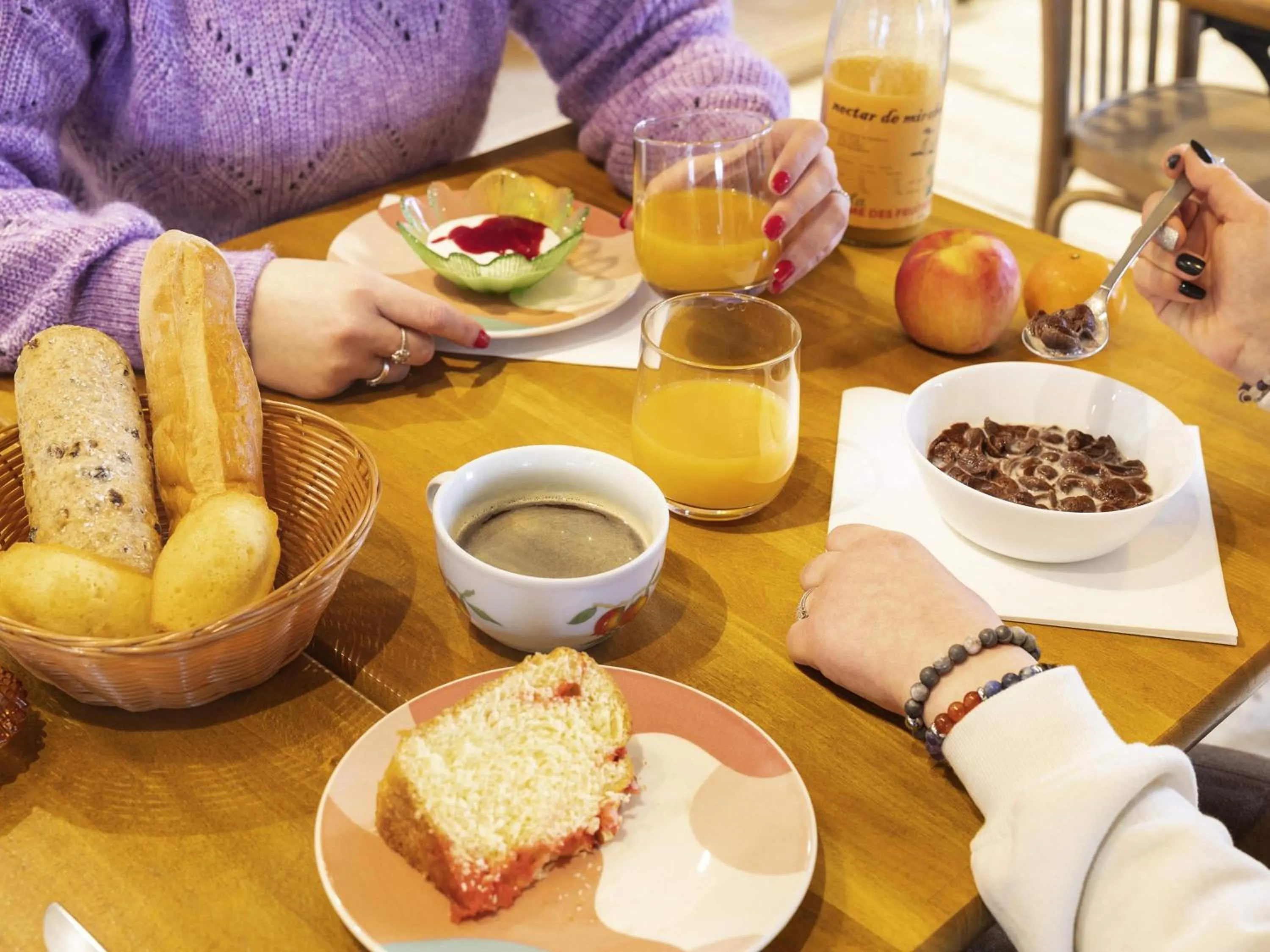 Breakfast in greet Hotel Nancy Sud