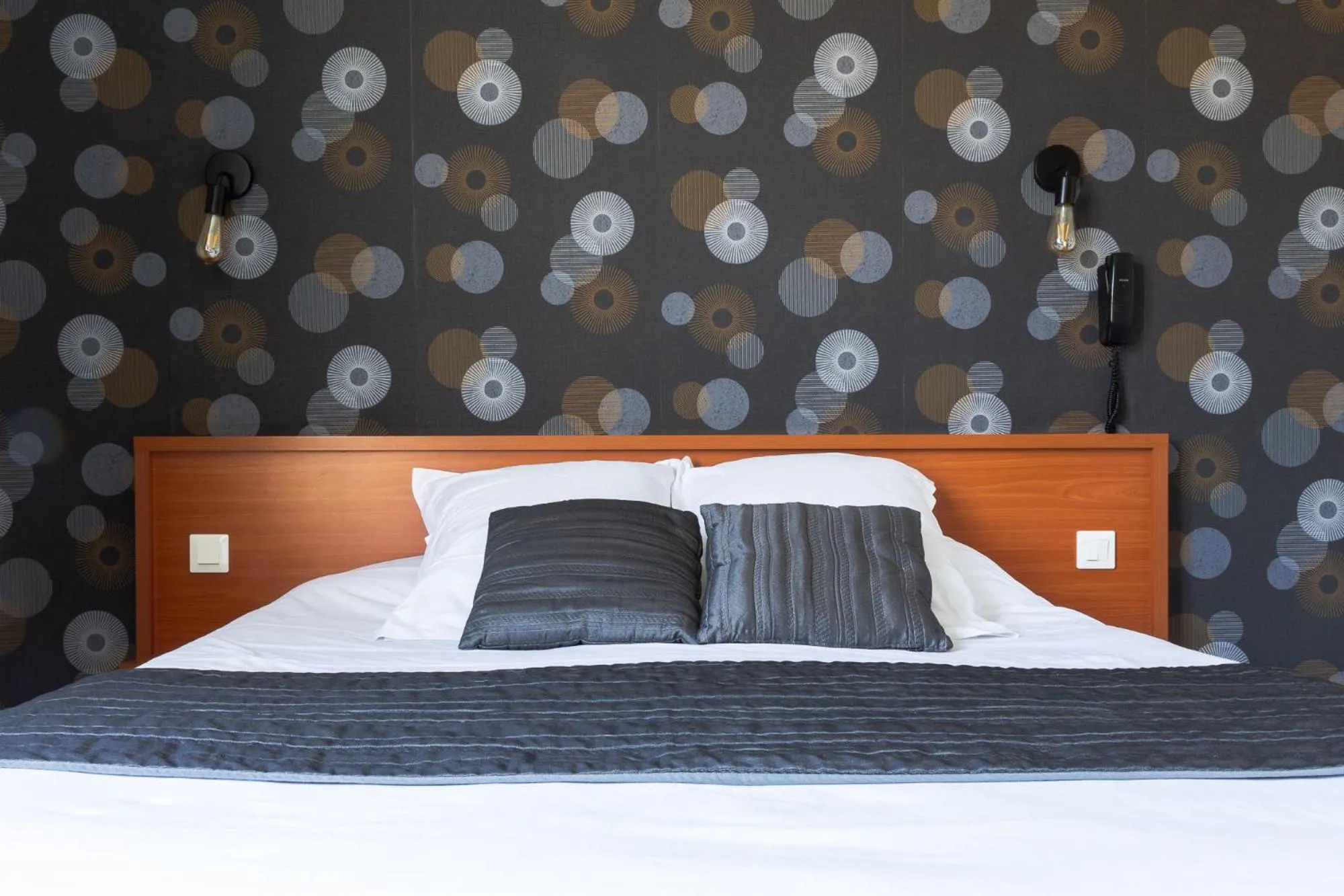 Bedroom, Bed in Hôtel Restaurant Du Château