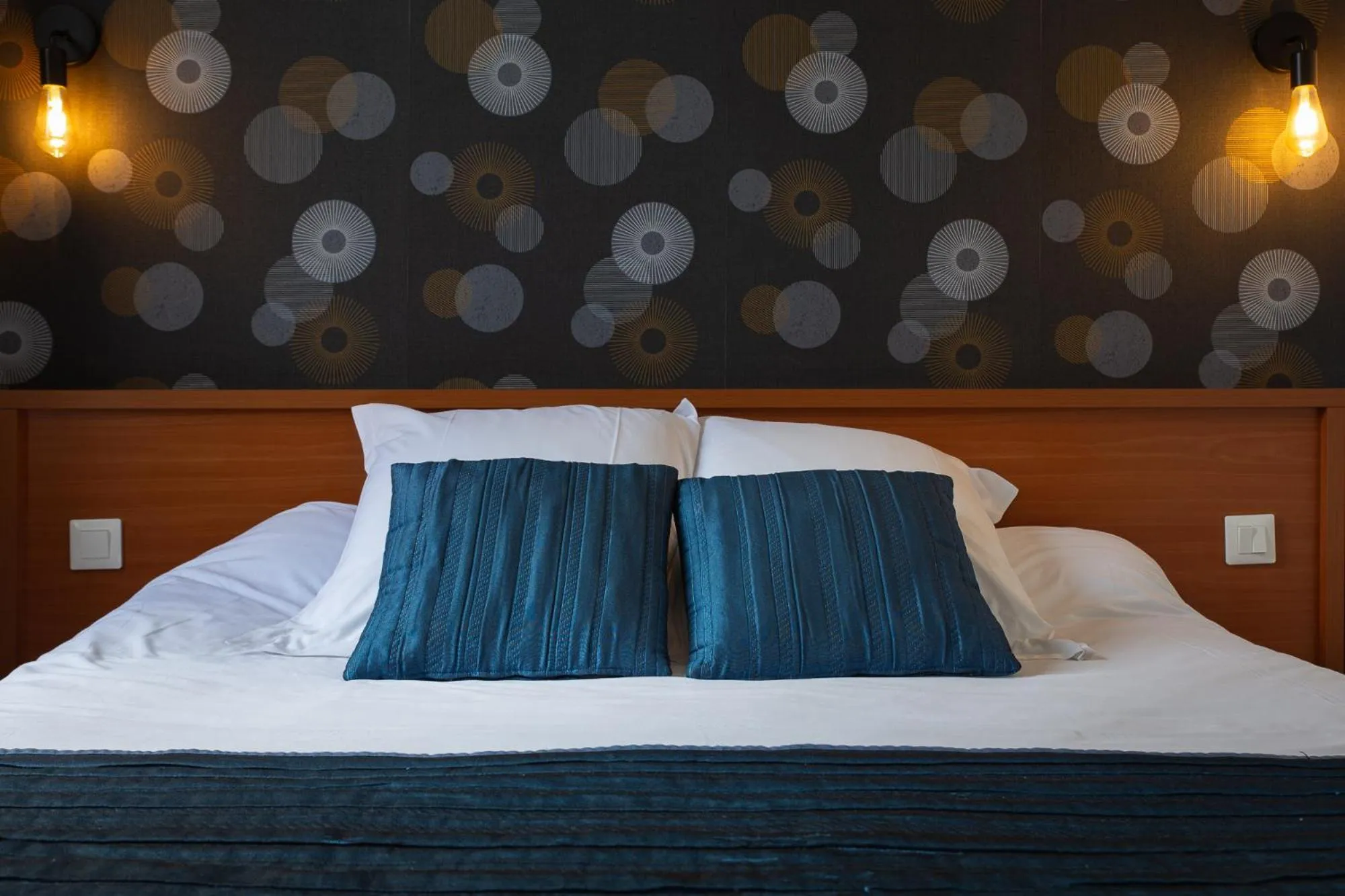 Bedroom, Bed in Hôtel Restaurant Du Château