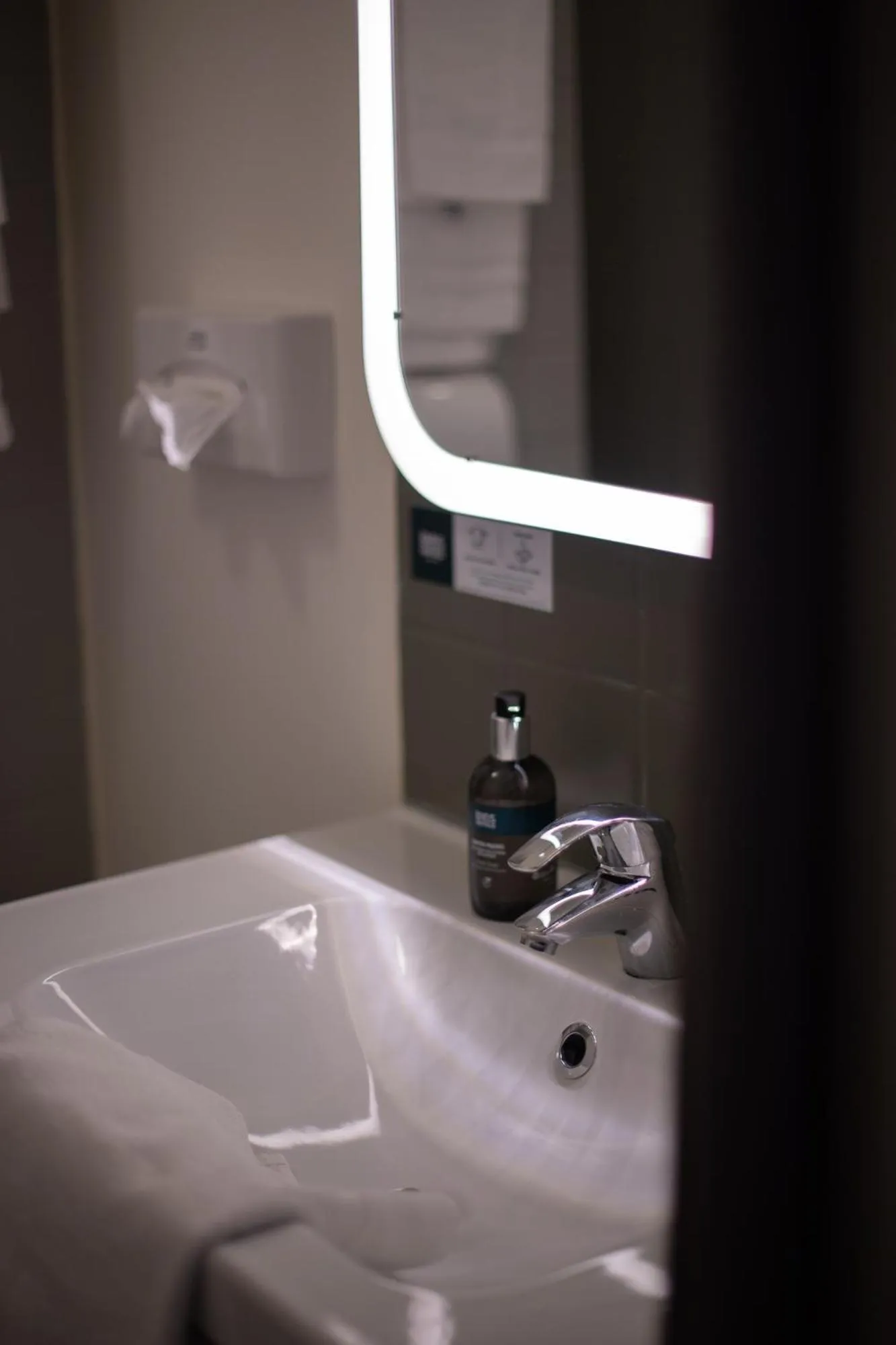 Bathroom in Hôtel Restaurant Du Château