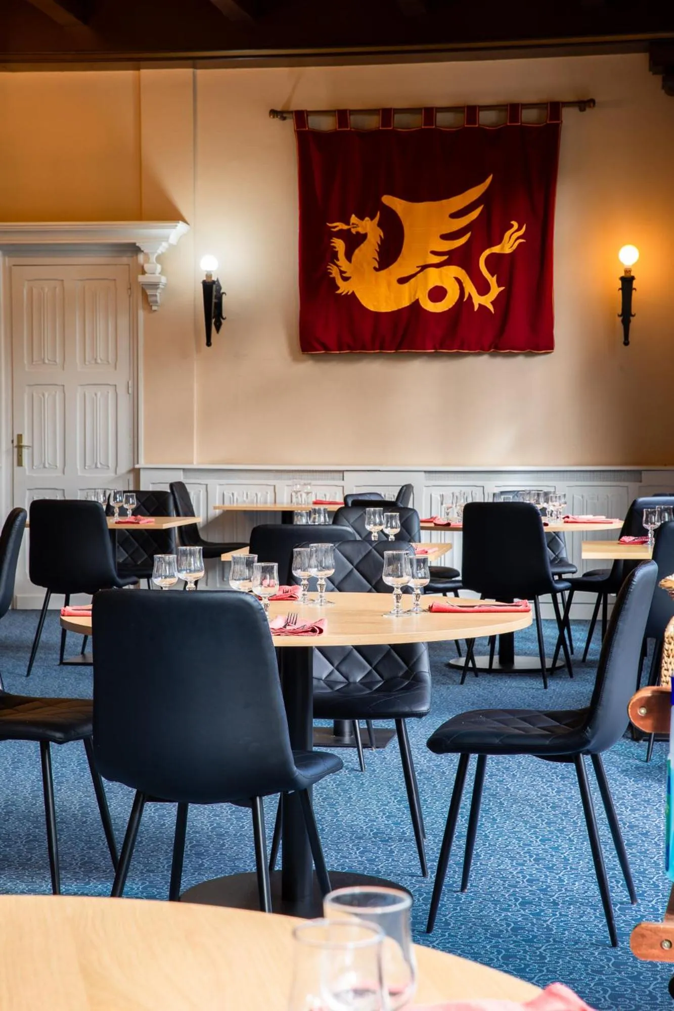 Restaurant/places to eat in Hôtel Restaurant Du Château