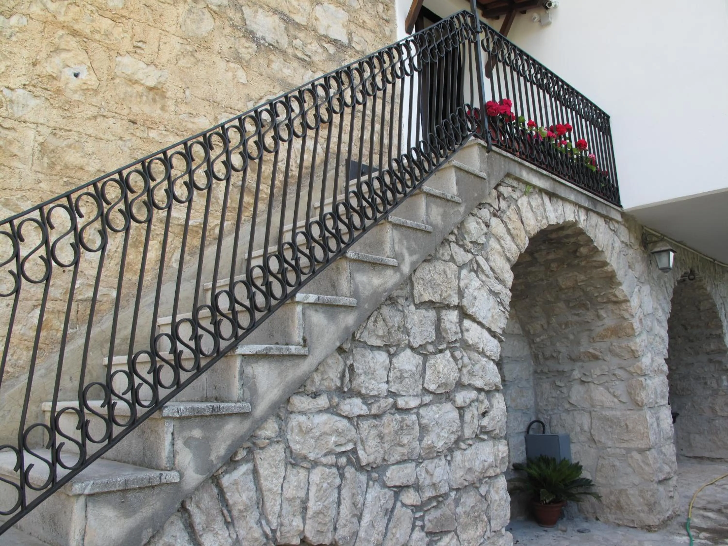 Property building in Casa Sarlo