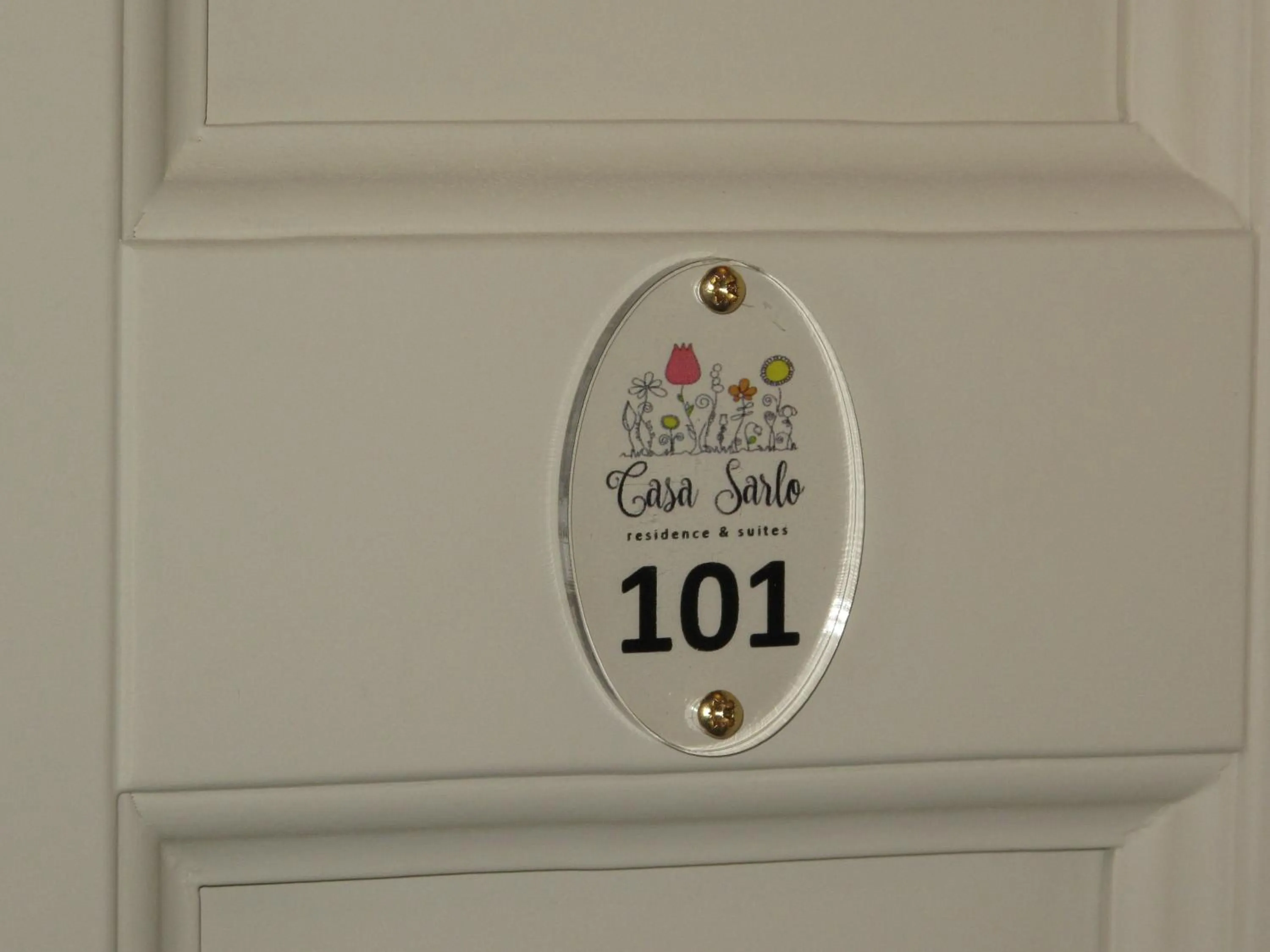 Property building in Casa Sarlo