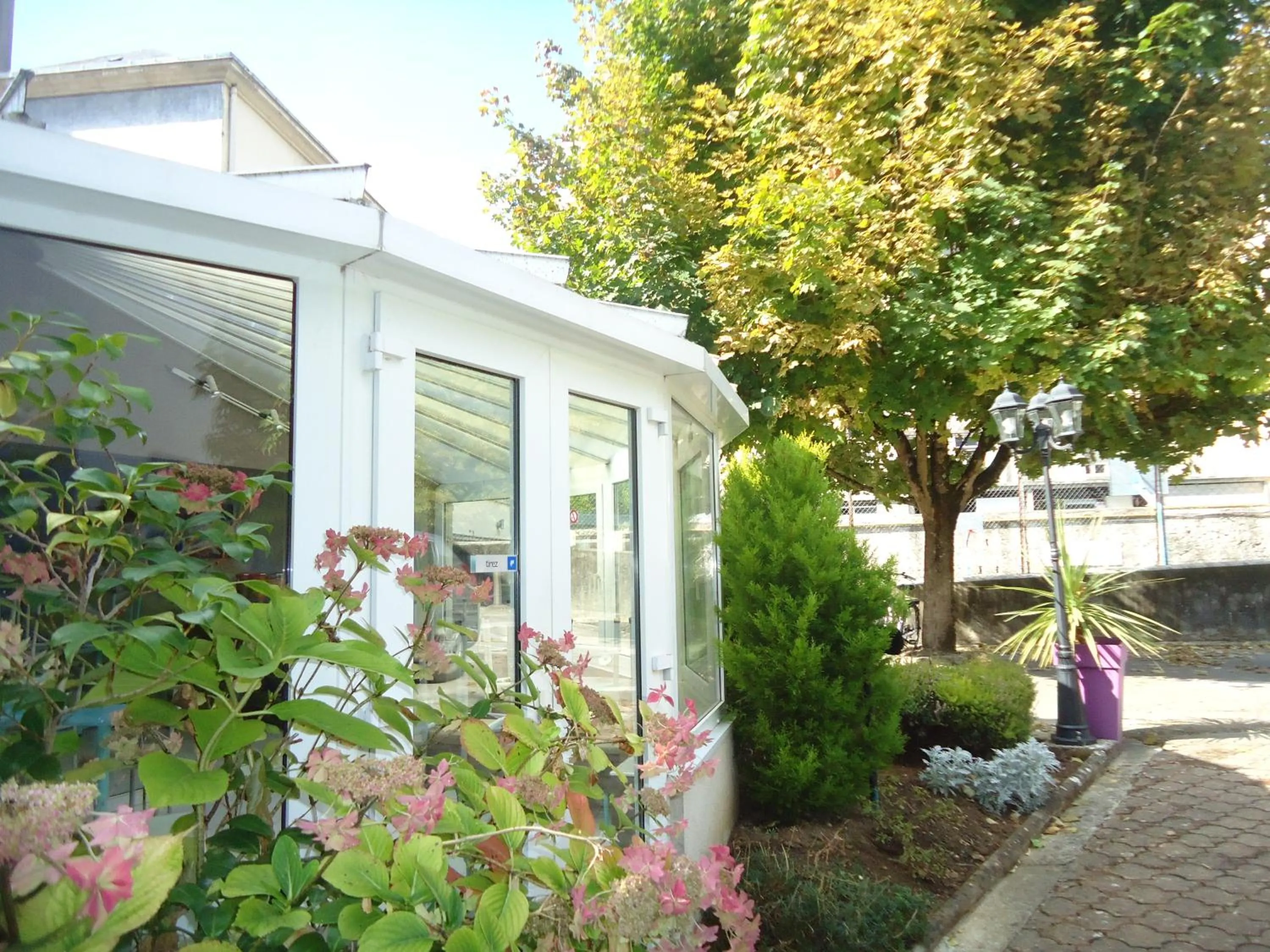 Facade/entrance in Castel Fleuri