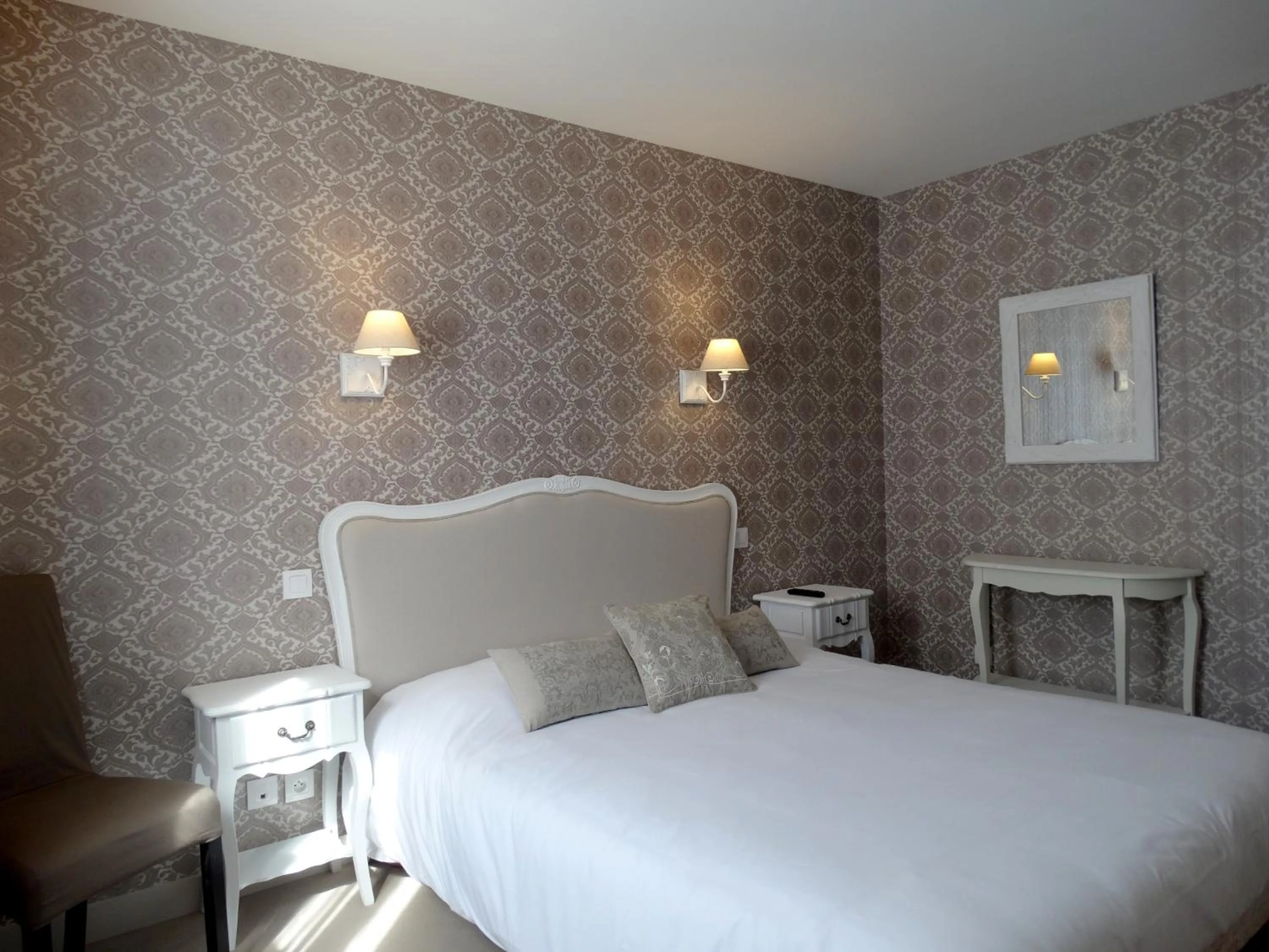 Bedroom, Bed in Castel Fleuri