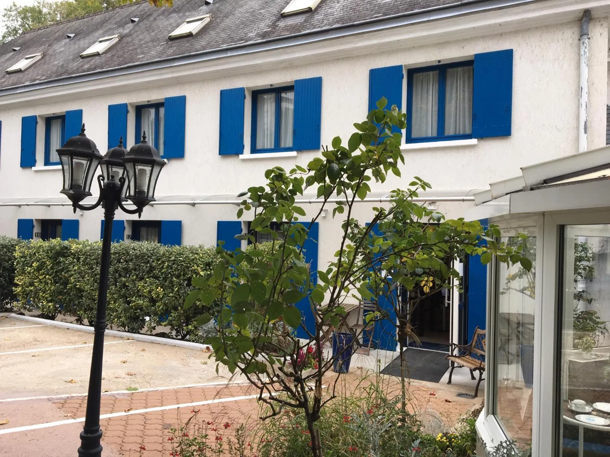 Property building in Castel Fleuri