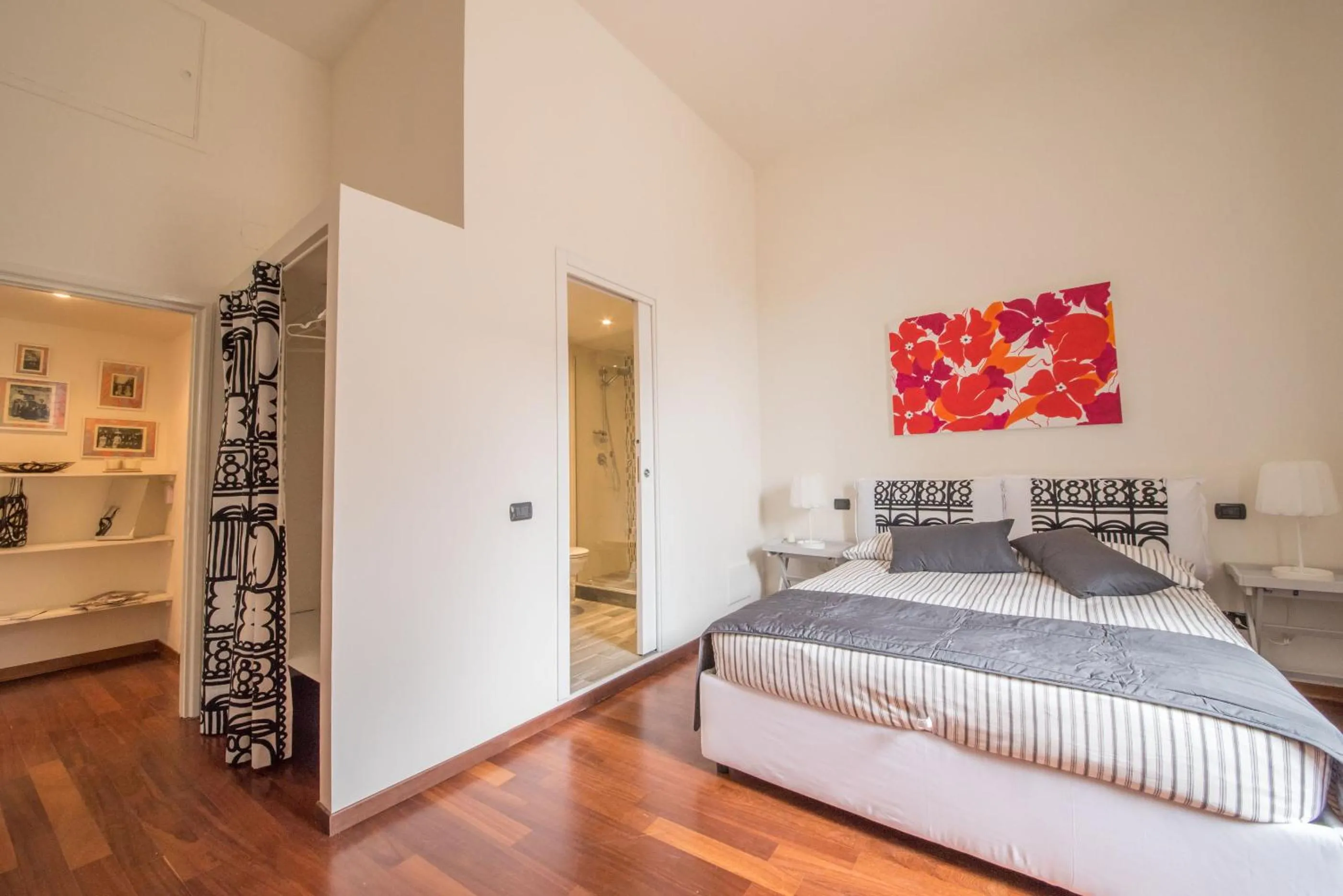 Bathroom, Bed in Casa Balestra
