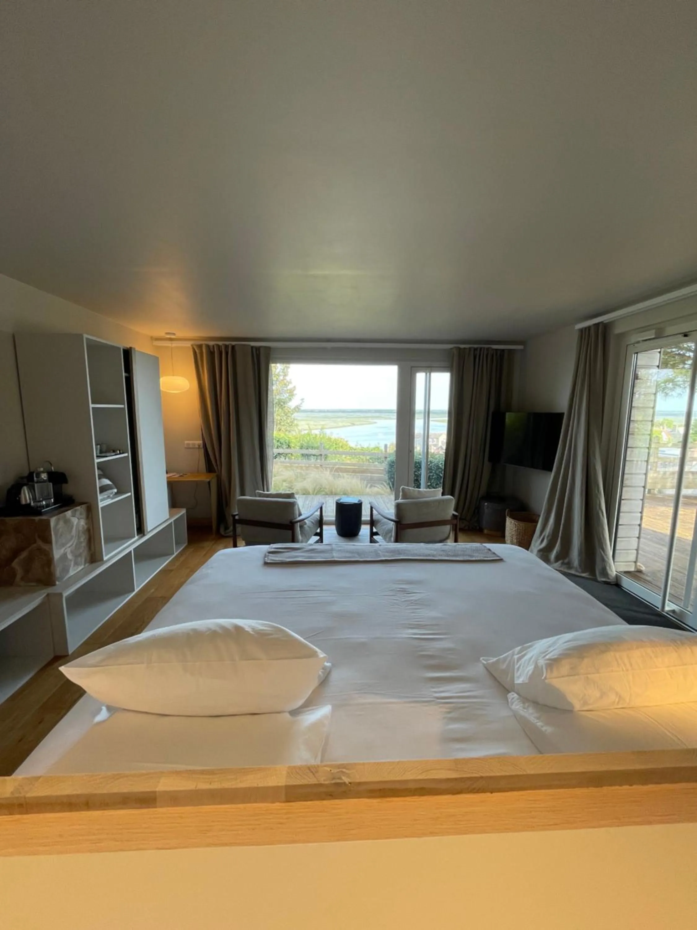 Bed in Hôtel - Spa Les Corderies