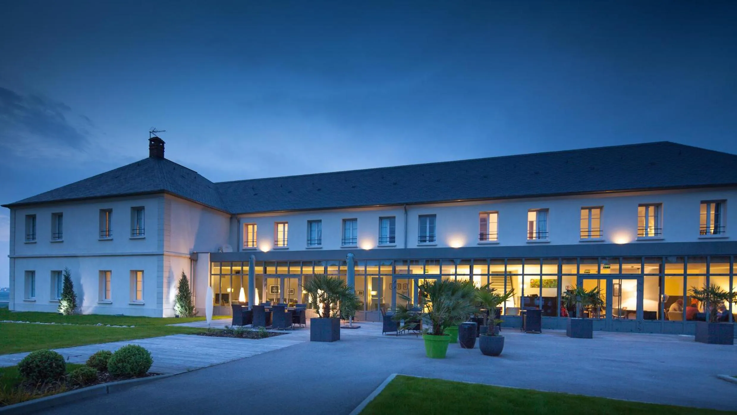 Facade/entrance in Hôtel - Spa Les Corderies