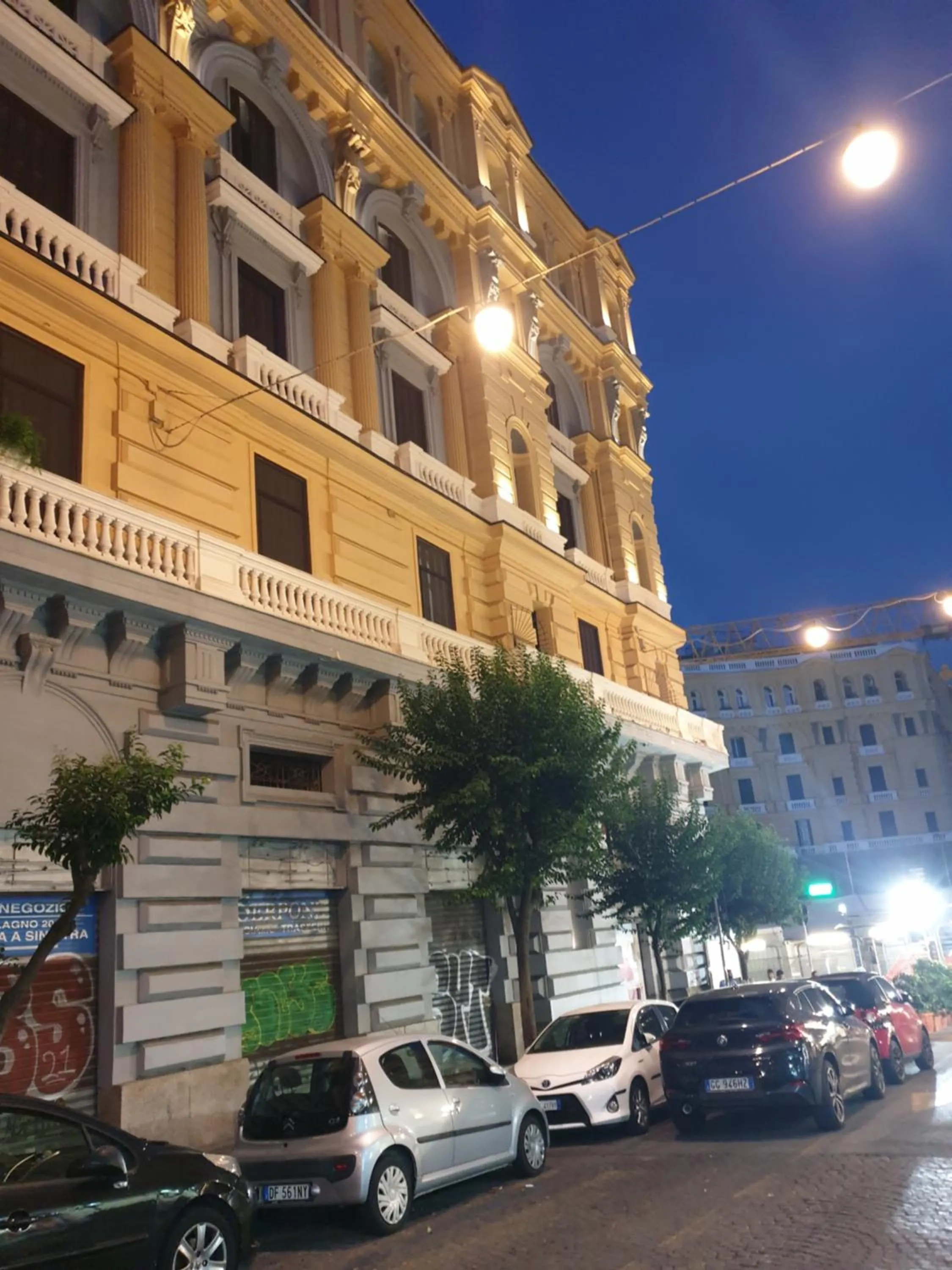 Street view in Museo Filangieri Suite