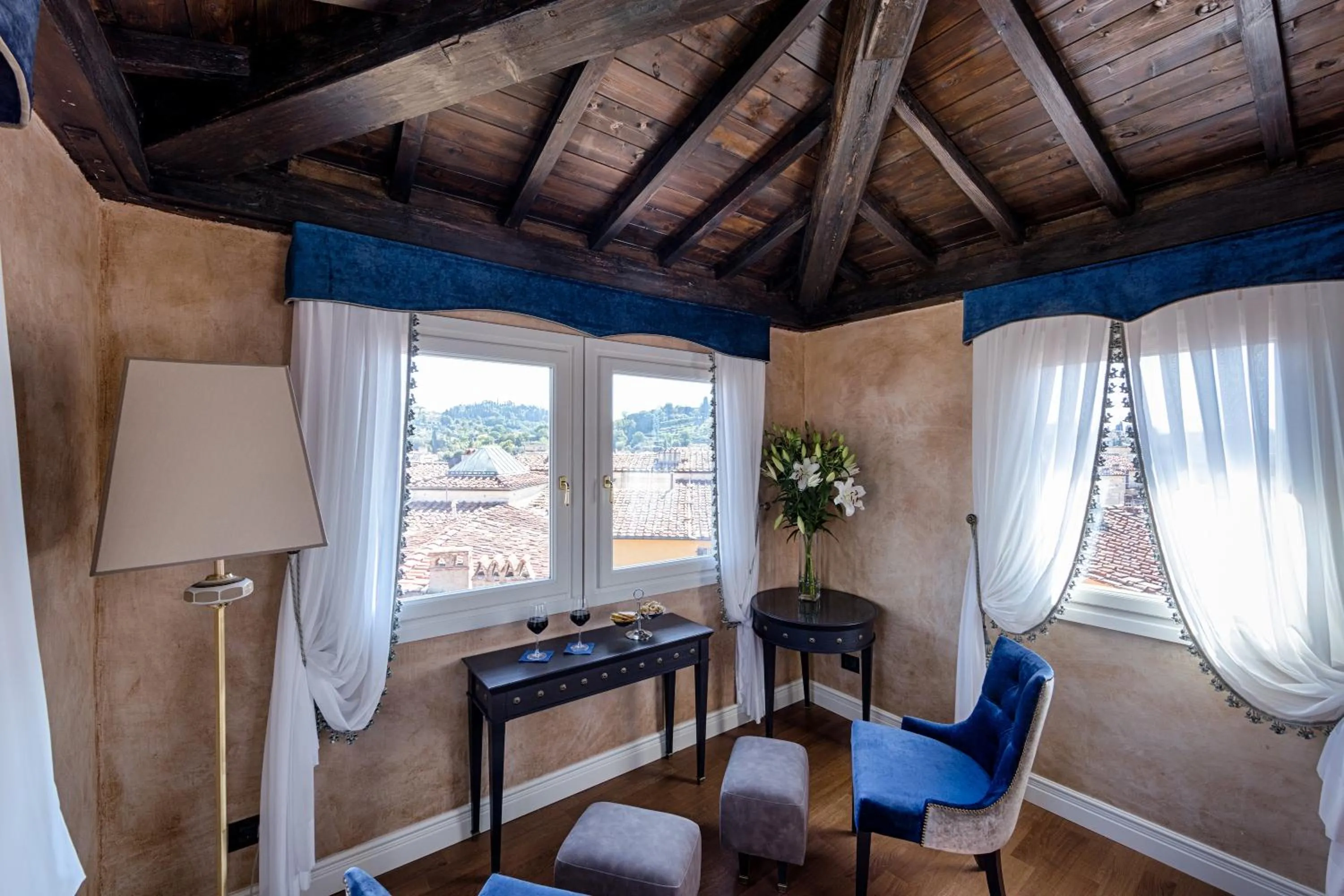 City view in Palazzo Roselli Cecconi