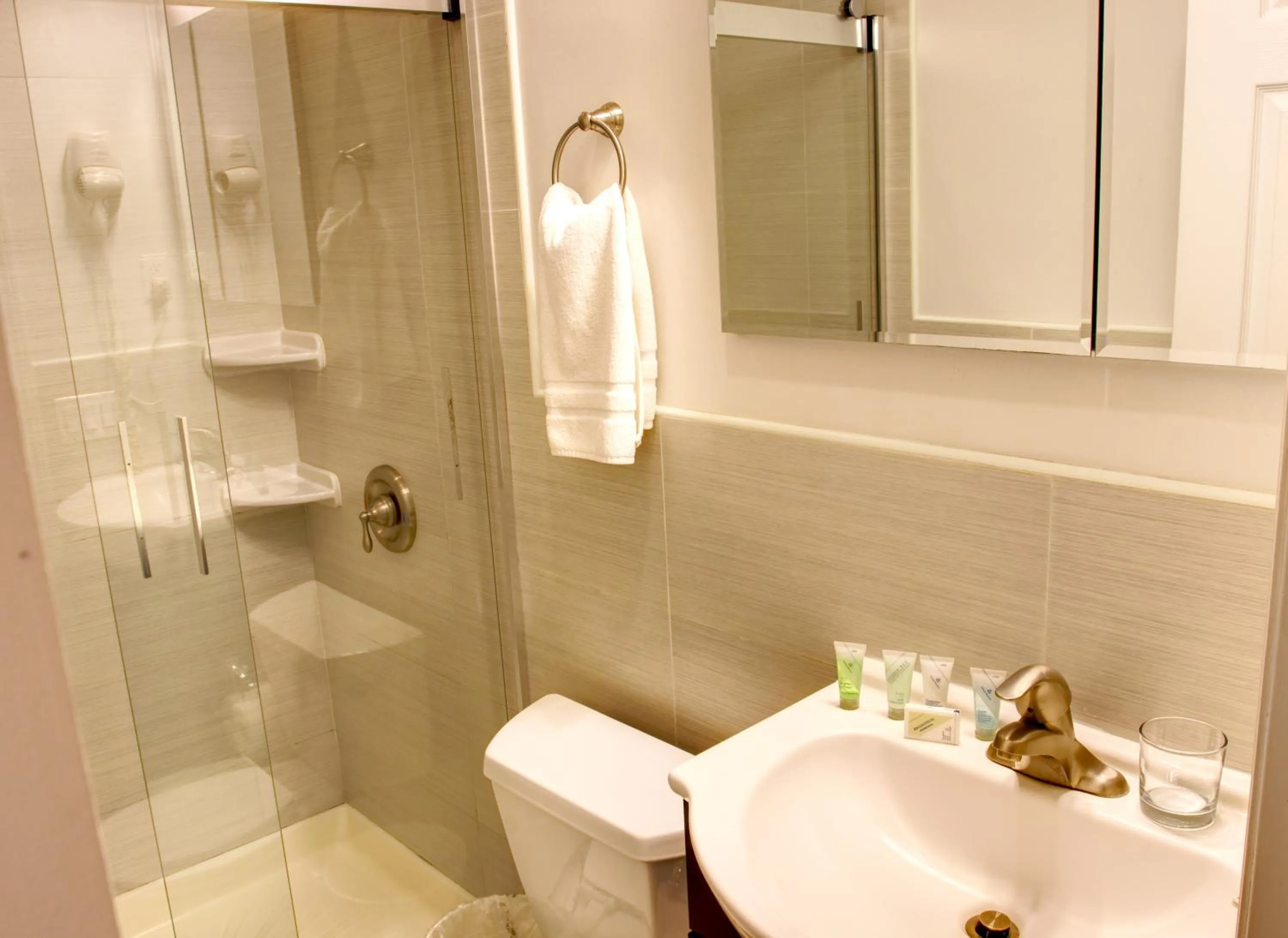 Bathroom in Chelsea Inn