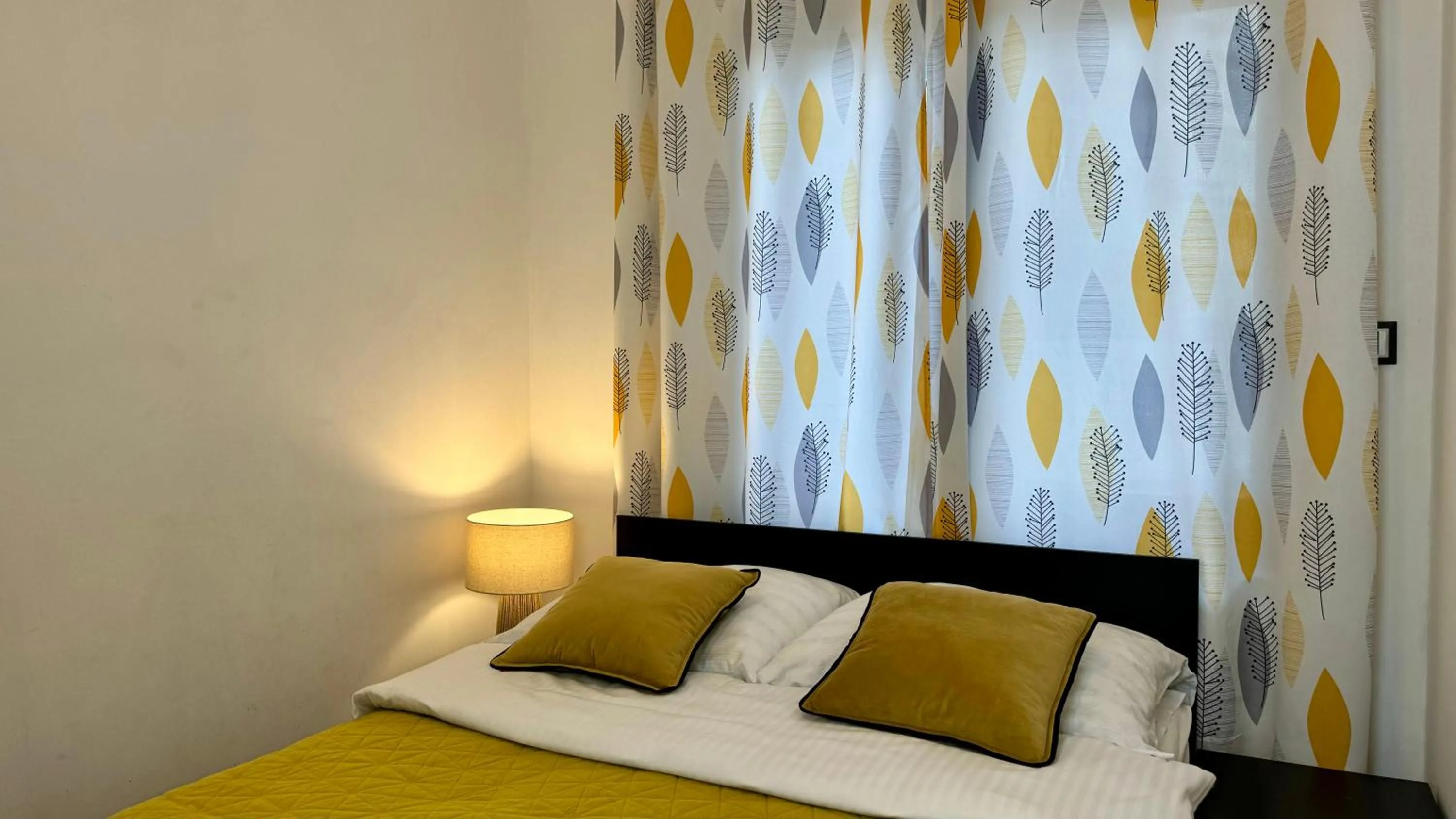 Bed in Mala Italia Apartments