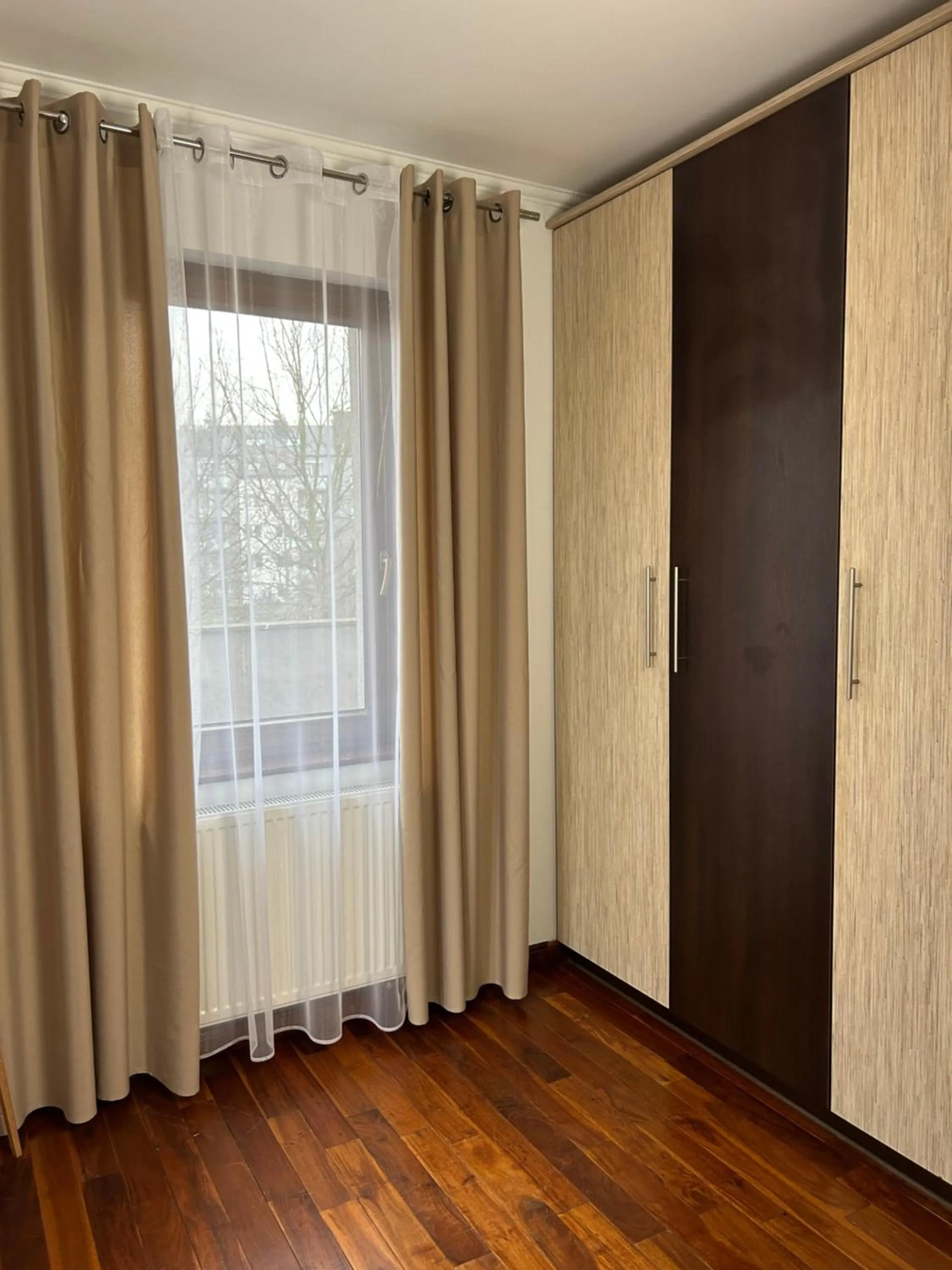 Bedroom in Mala Italia Apartments