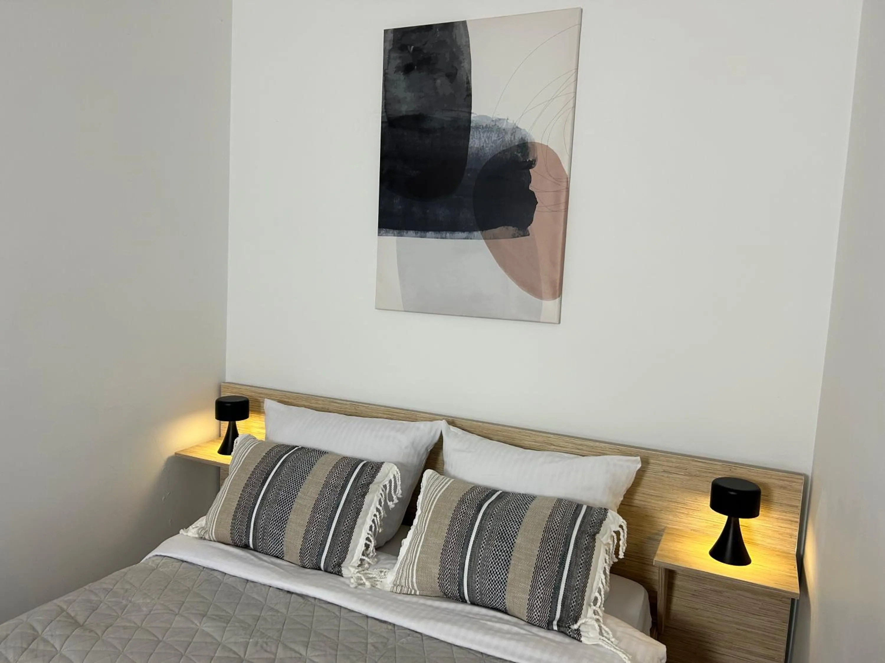 Bed in Mala Italia Apartments