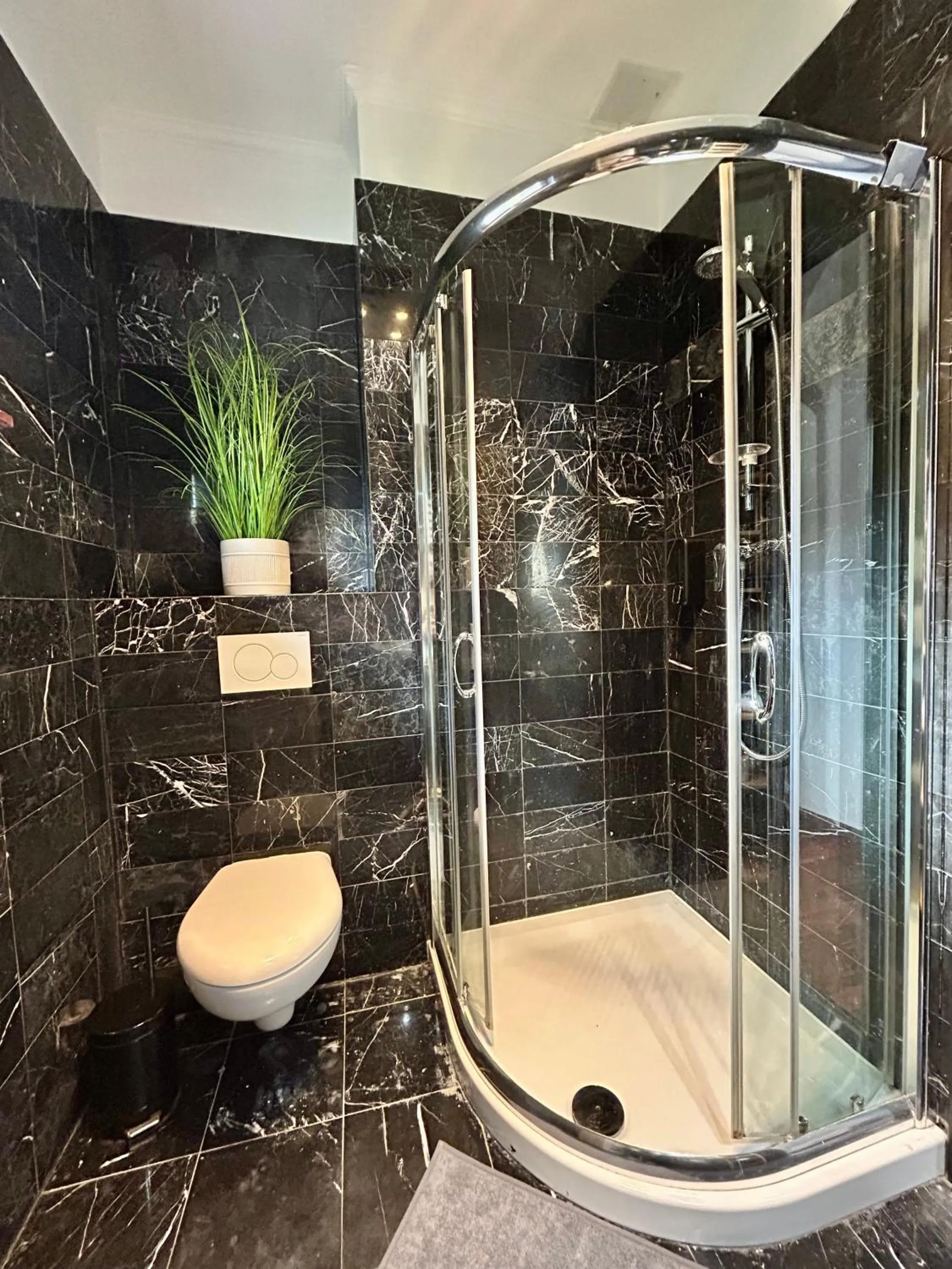 Bathroom in Mala Italia Apartments