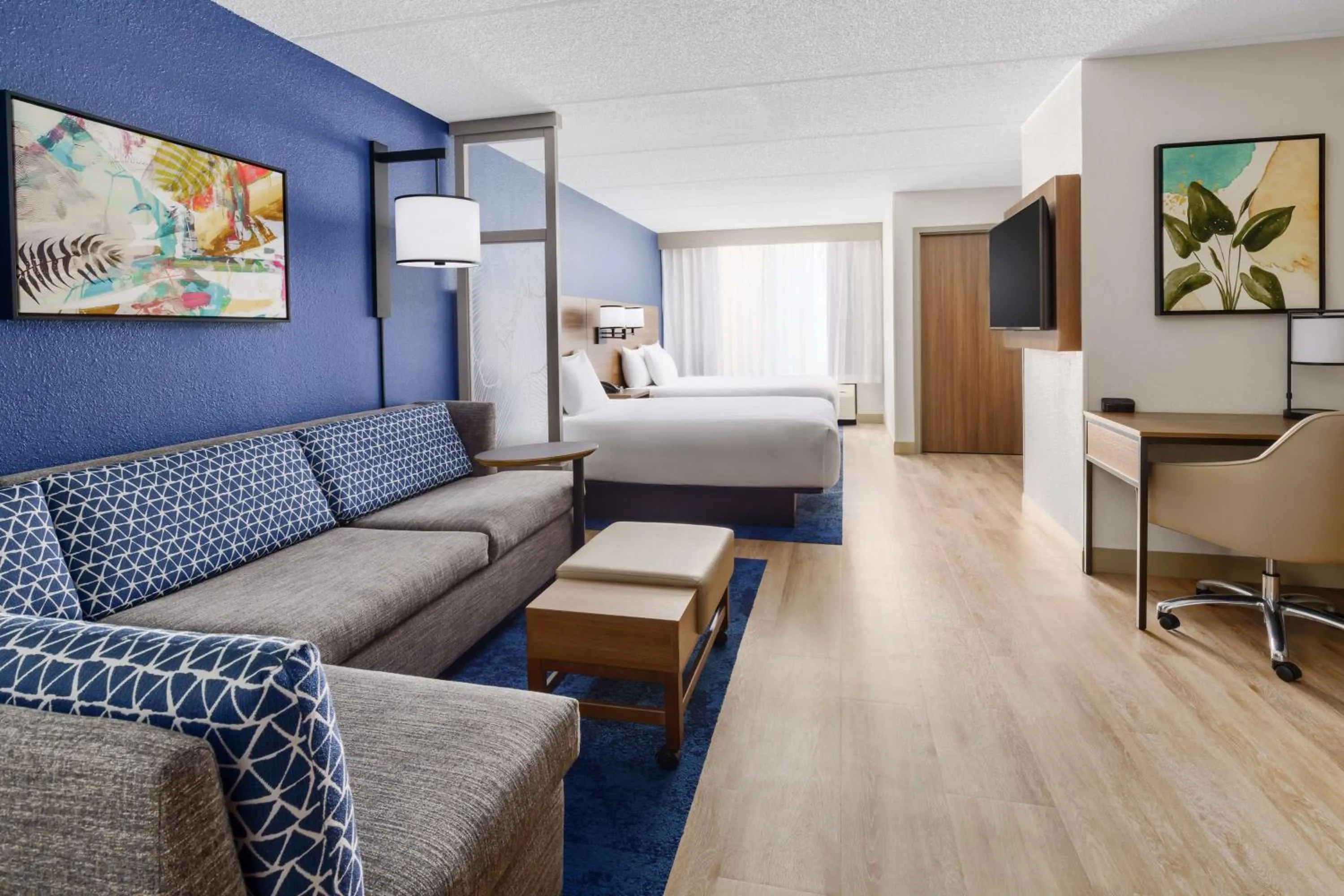 TV and multimedia, Bed in Hyatt Place across from Universal Orlando Resort
