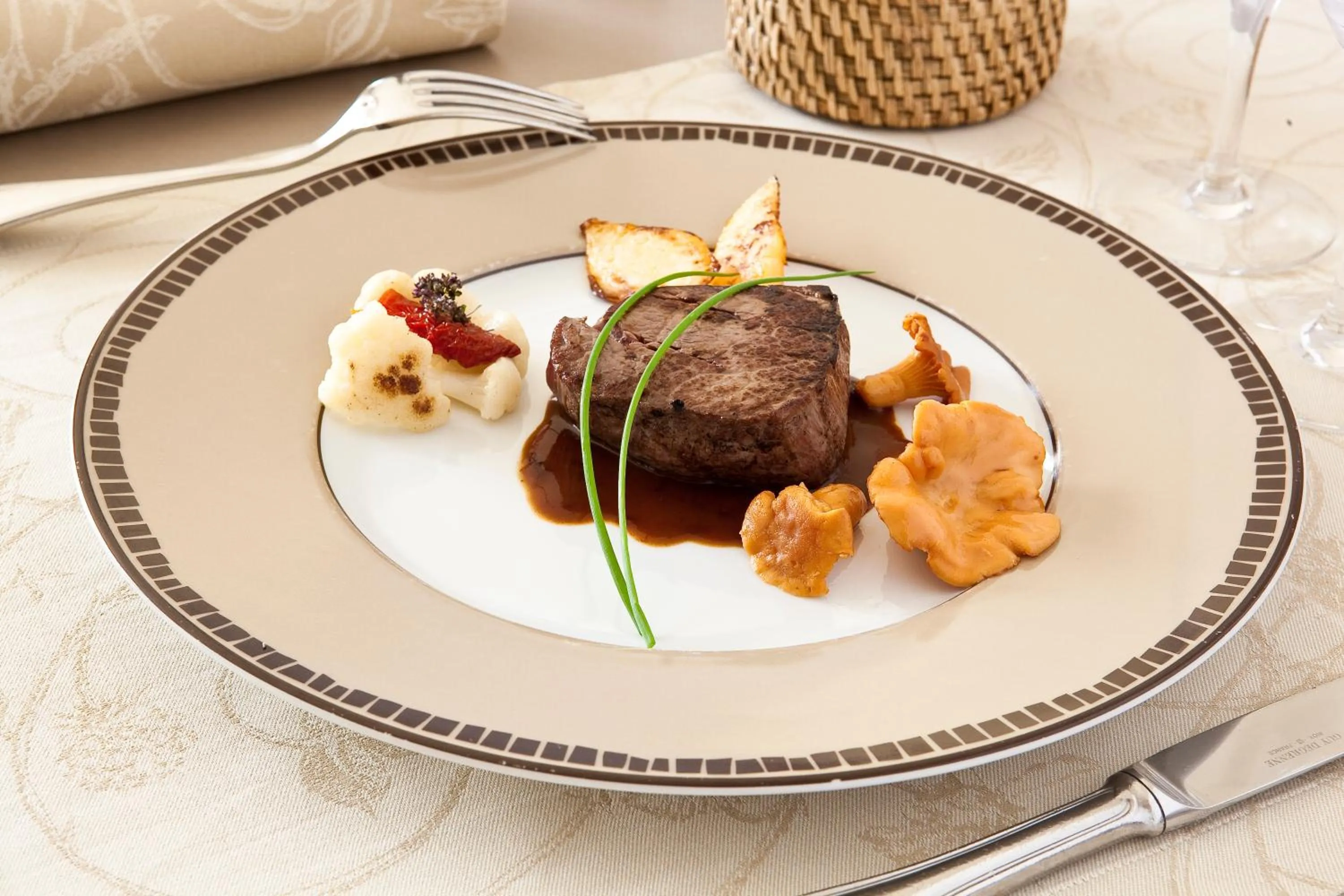 Food close-up in Logis Hôtel du Pont Neuf