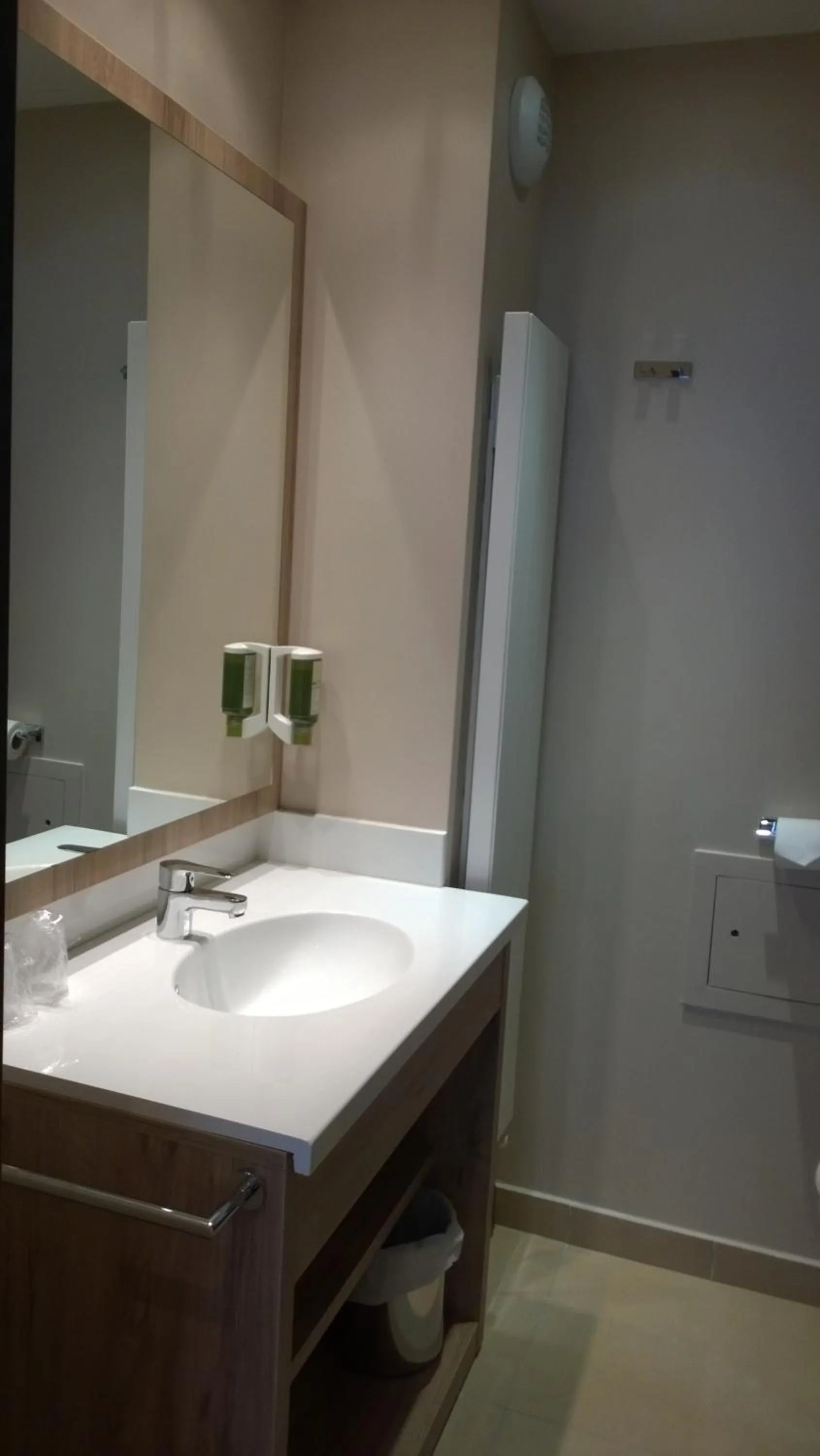 Bathroom in Hôtel Vallée Blanche