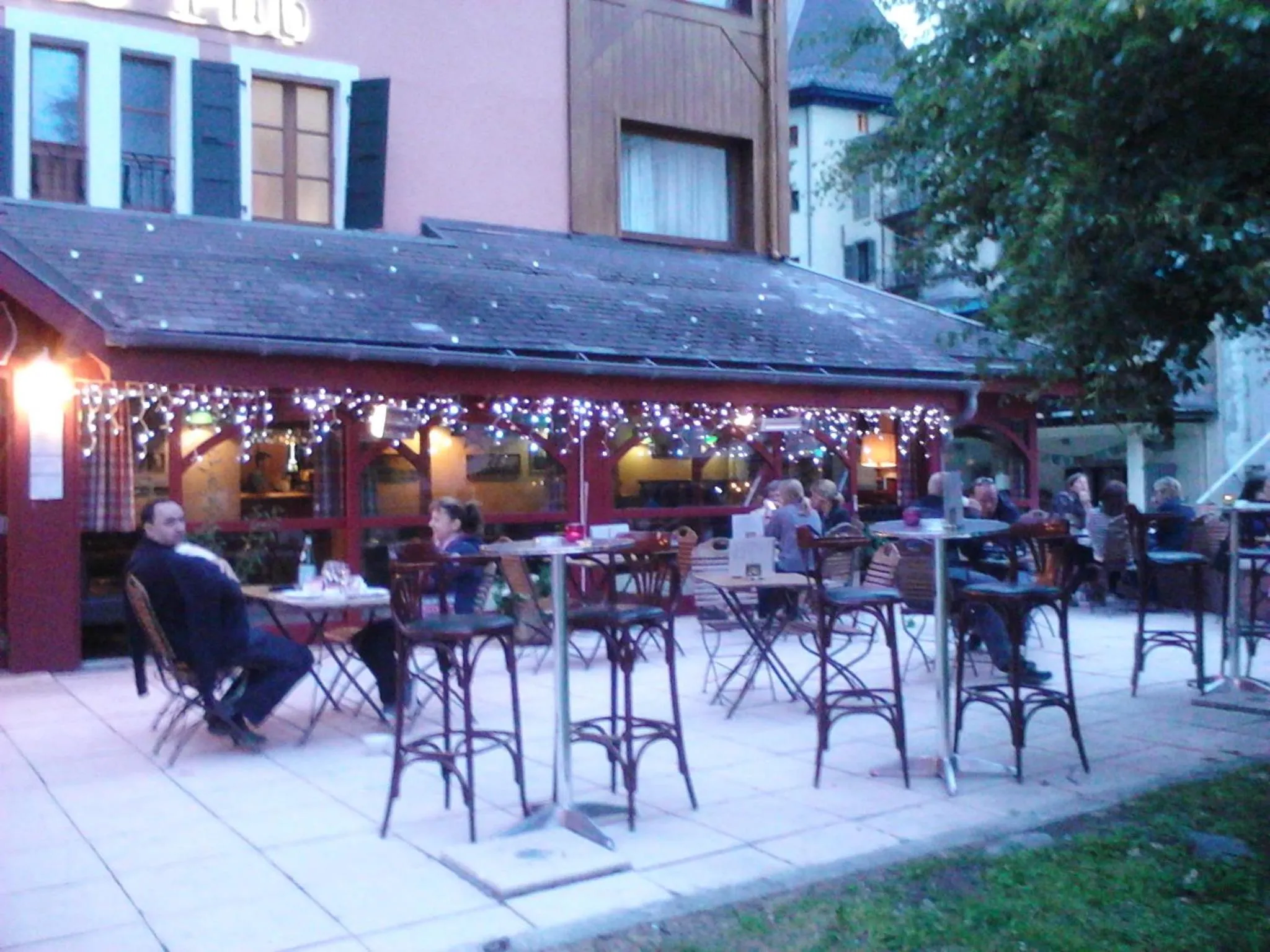 Patio in Hôtel Vallée Blanche