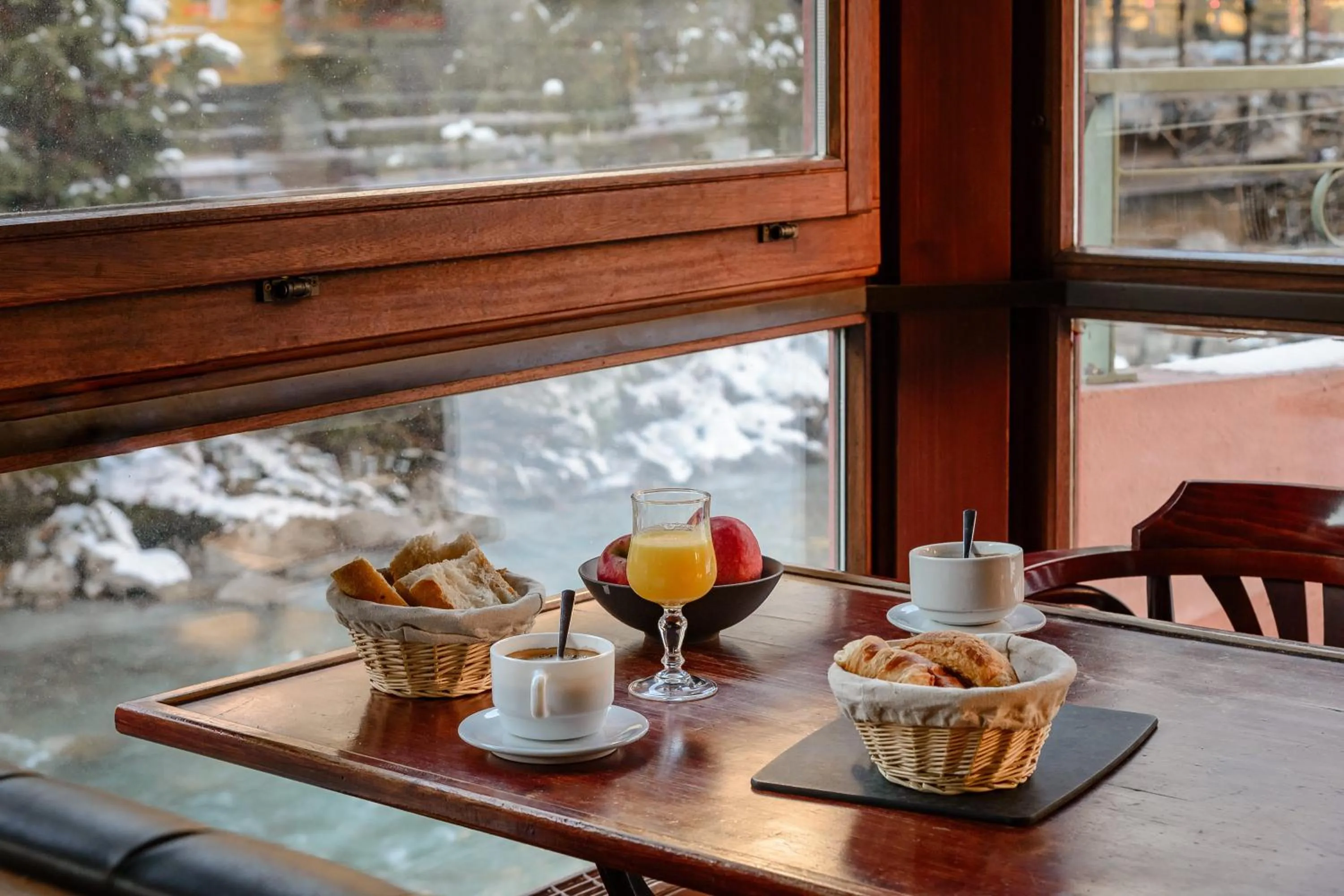 Breakfast in Hôtel Vallée Blanche
