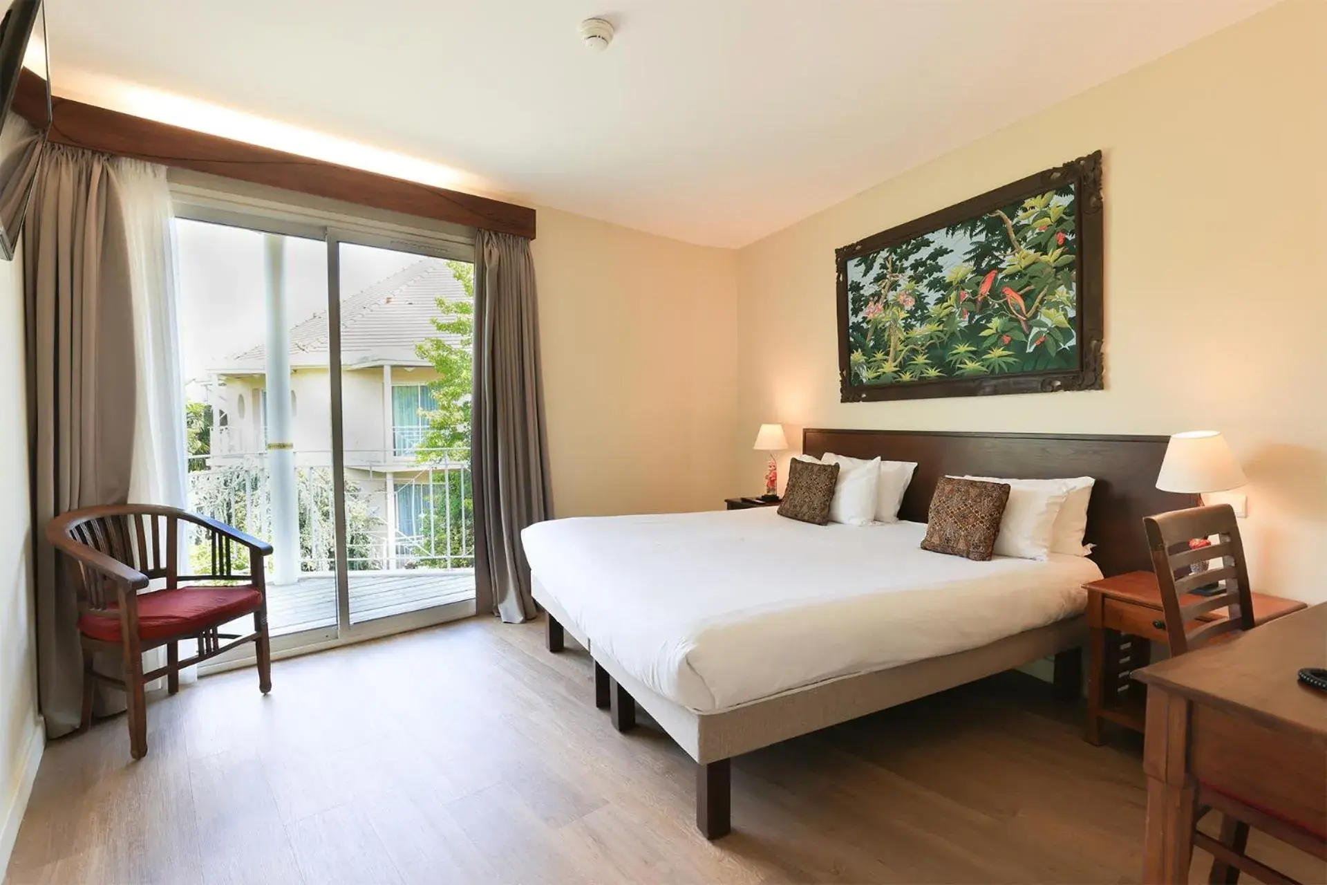 Superior Family Room (2 Adults + 2 Children) - single occupancy in Les Jardins de Beauval Superior Family Room (2 Adults + 2 Children) - single occupancy in Les Jardins de Beauval
