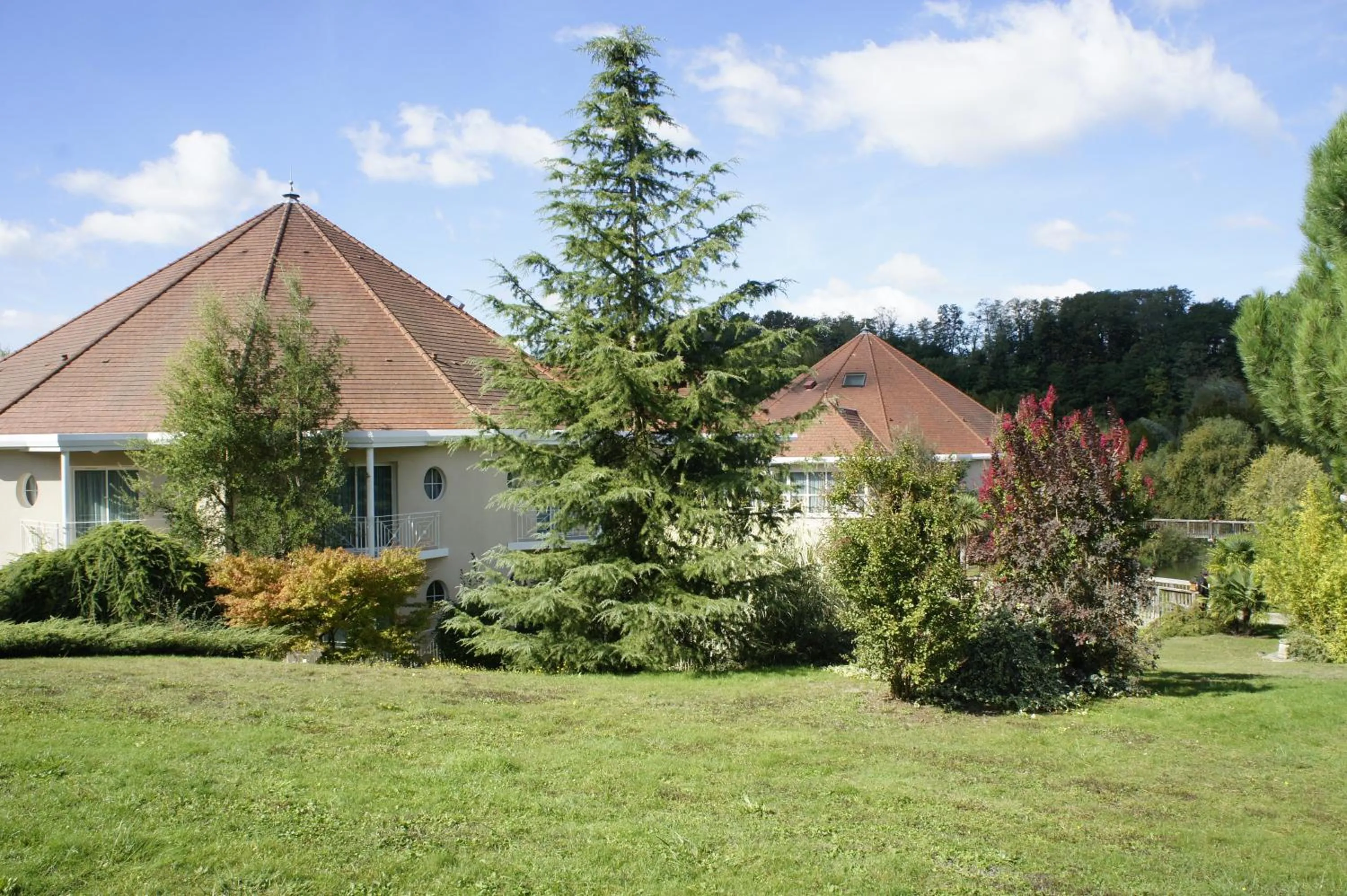 Property building in Les Jardins de Beauval