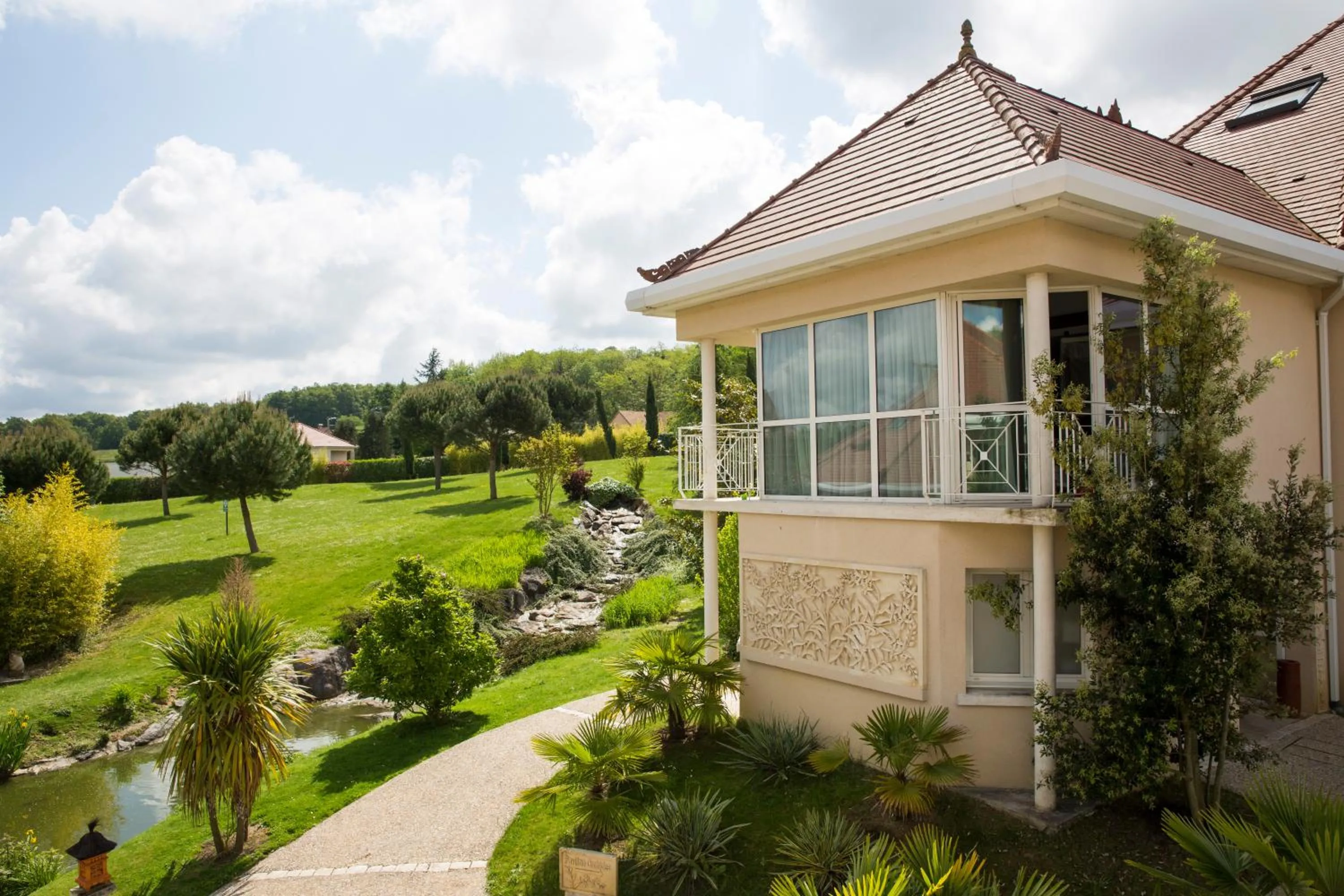 Property building in Les Jardins de Beauval