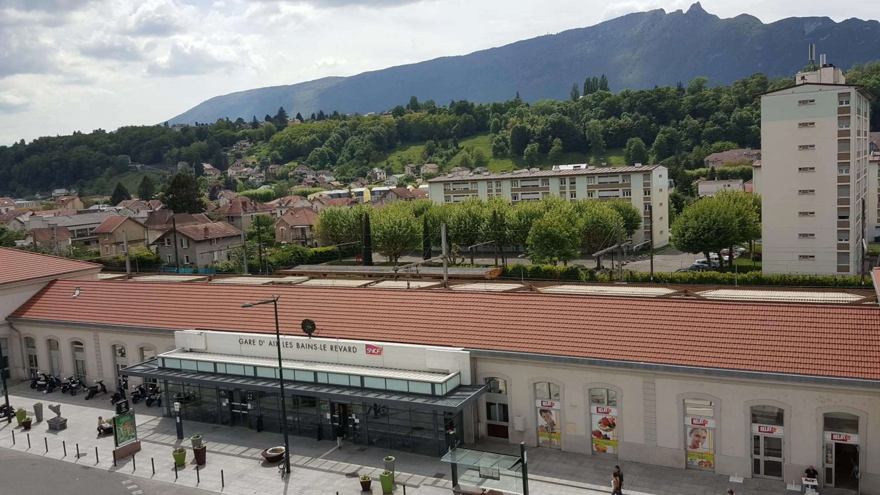 Facade/entrance in Hotel De La Gare
