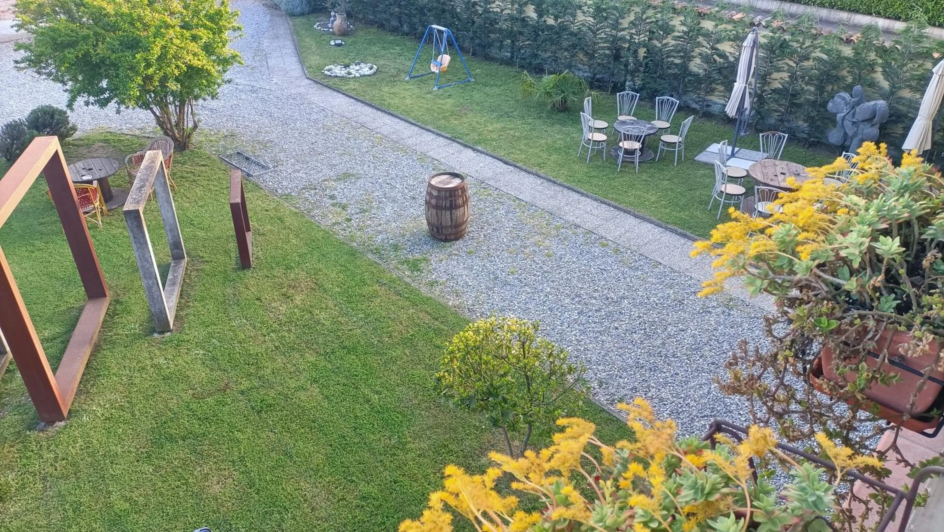 Garden view in B&B IL Loto BIKE FRIENDLY