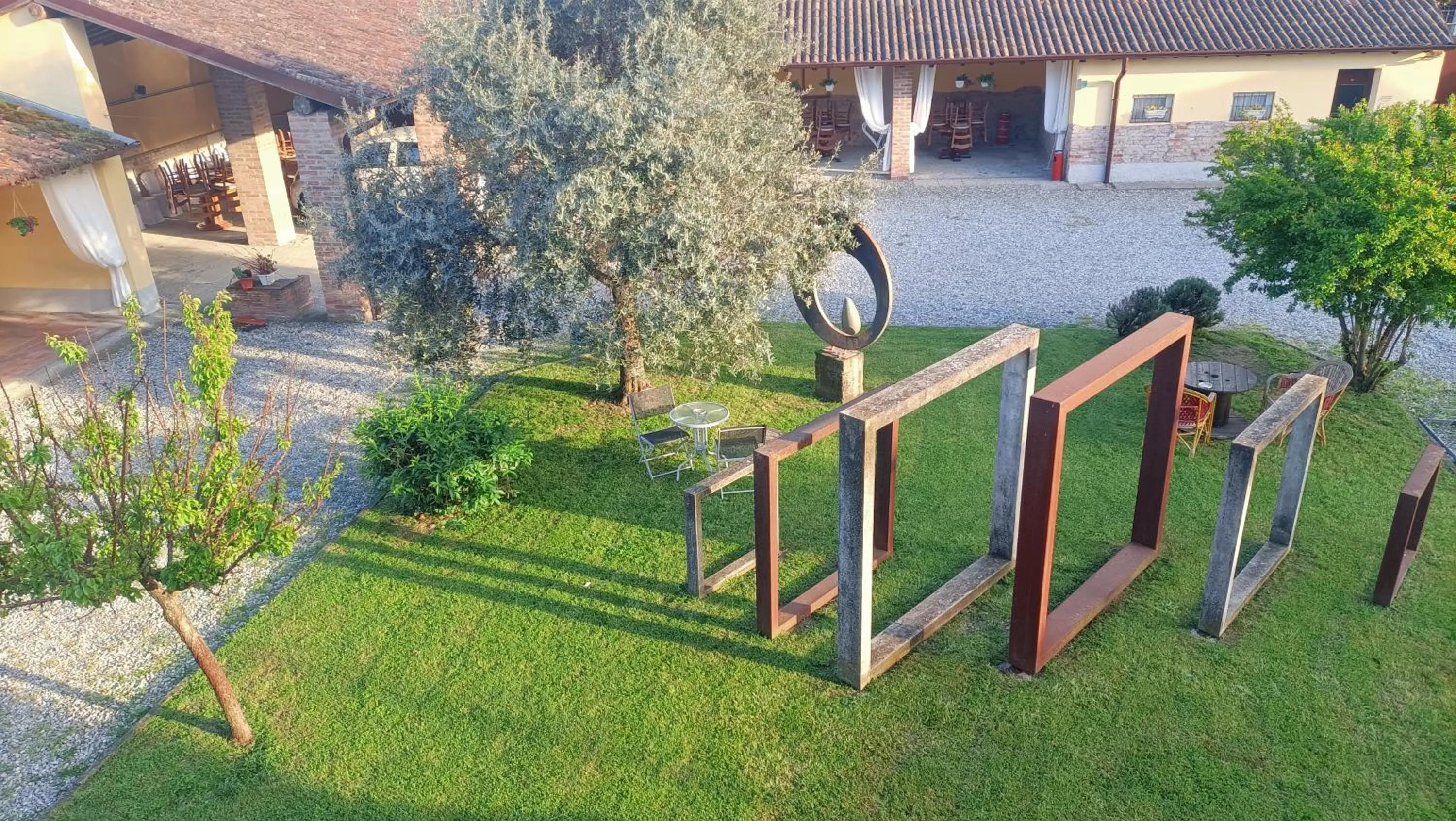 Garden view in B&B IL Loto BIKE FRIENDLY