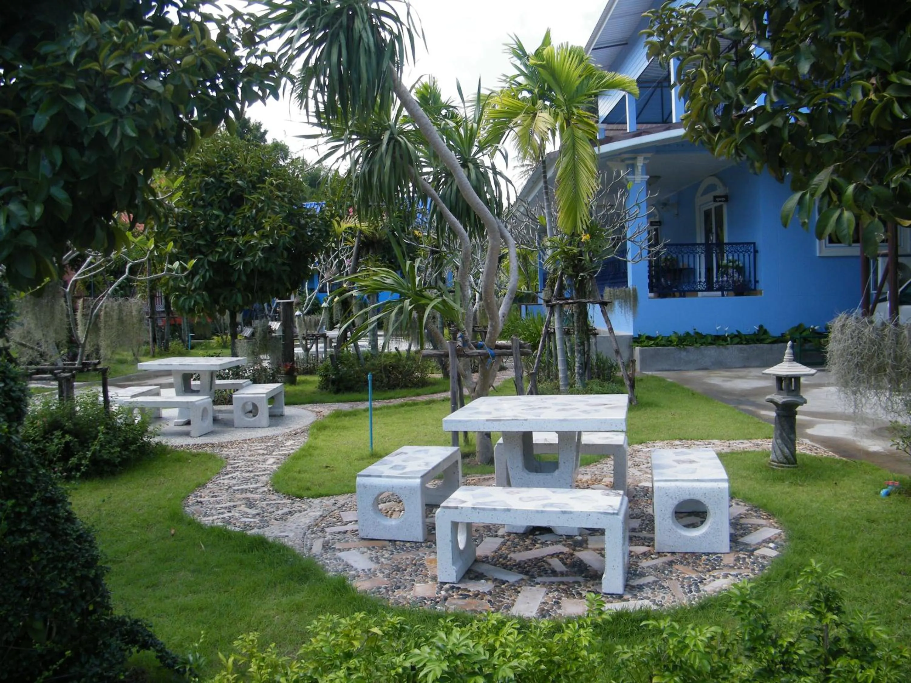 Property building in Ya Teng Homestay