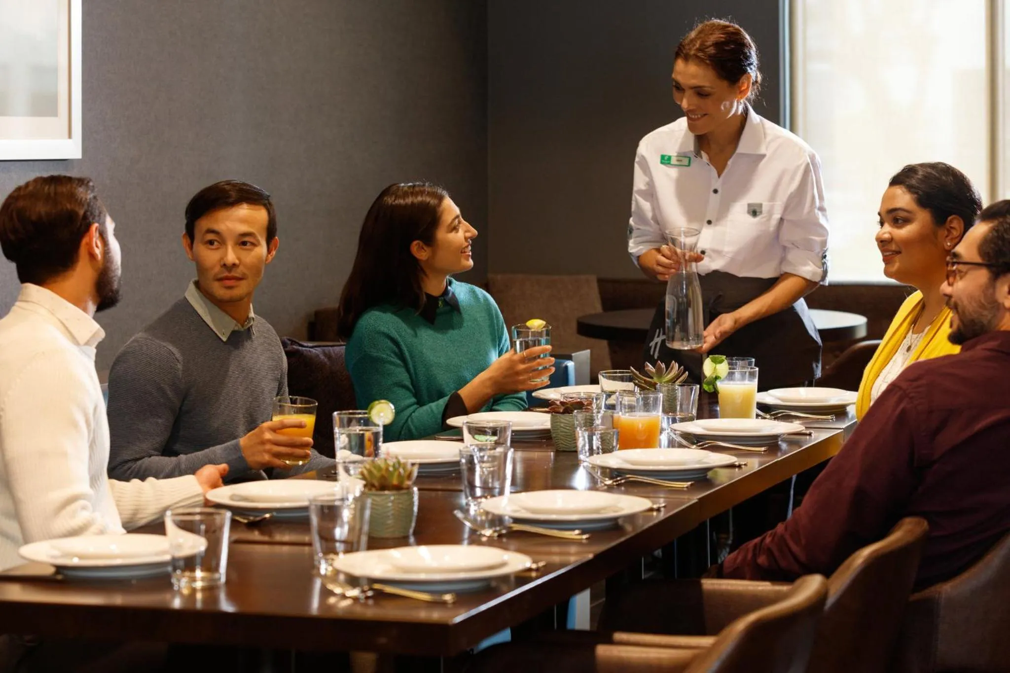 Restaurant/places to eat in Holiday Inn Hotel & Suites Chicago - Downtown by IHG