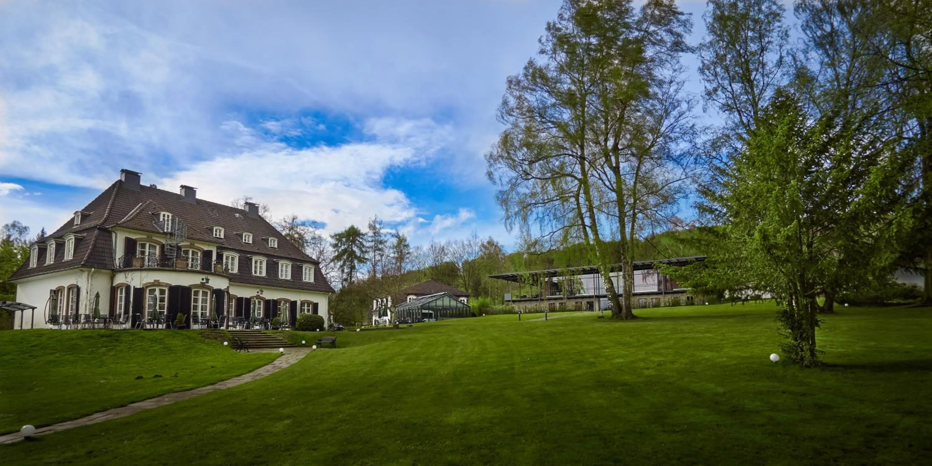 Garden view in Villa Silva
