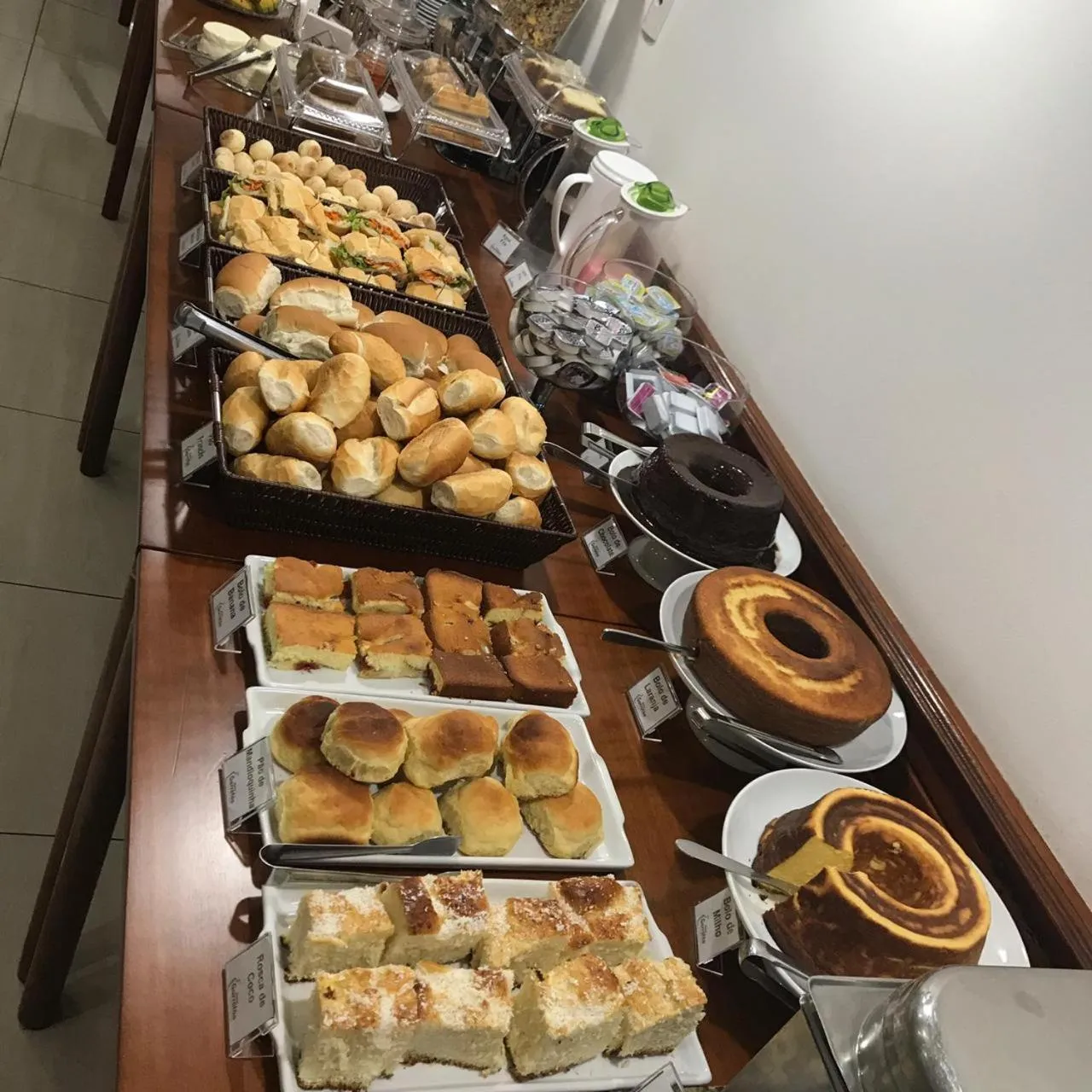 Food and drinks in Hotel Garrafão Boituva - 5 min da Rod Castelo Branco KM 116