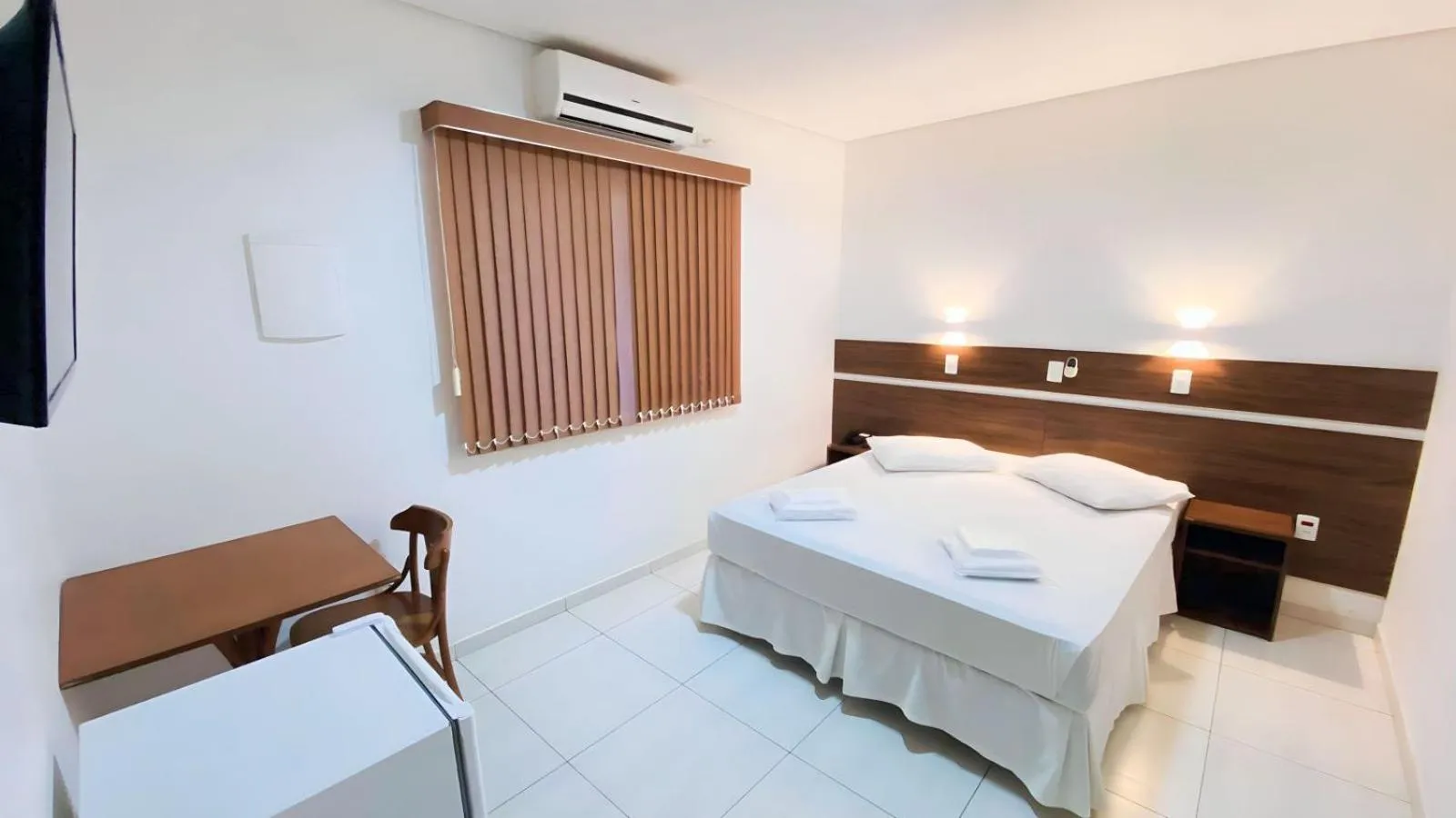 Bed in Hotel Garrafão Boituva - 5 min da Rod Castelo Branco KM 116