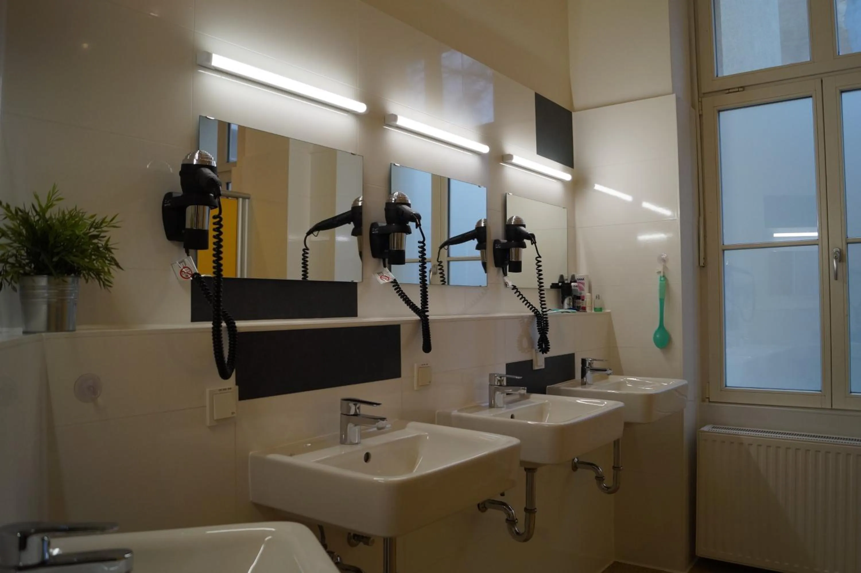 Bathroom in Grand Hostel Berlin Classic