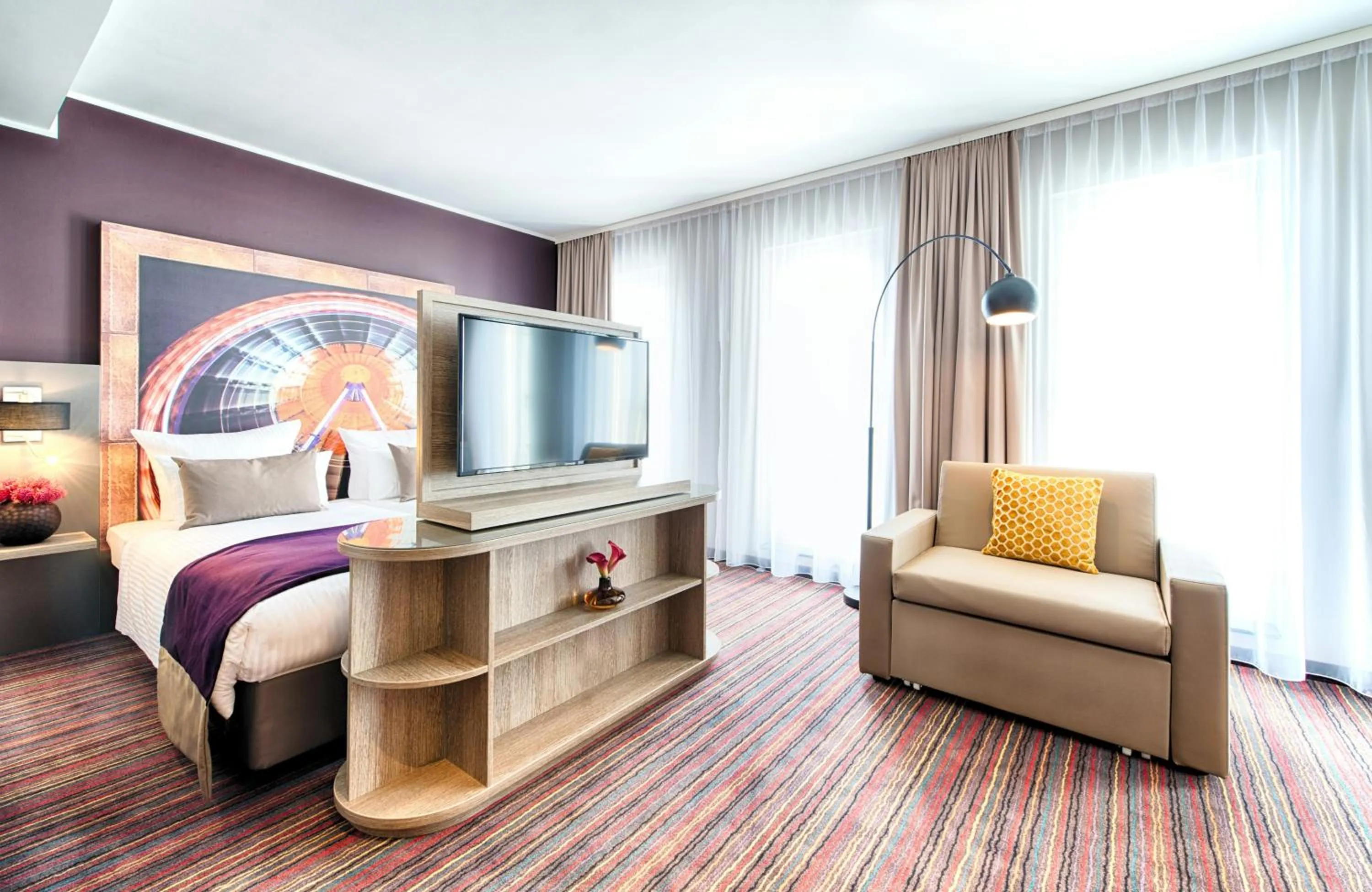 Bedroom, Bed in Leonardo Hotel Munich City South